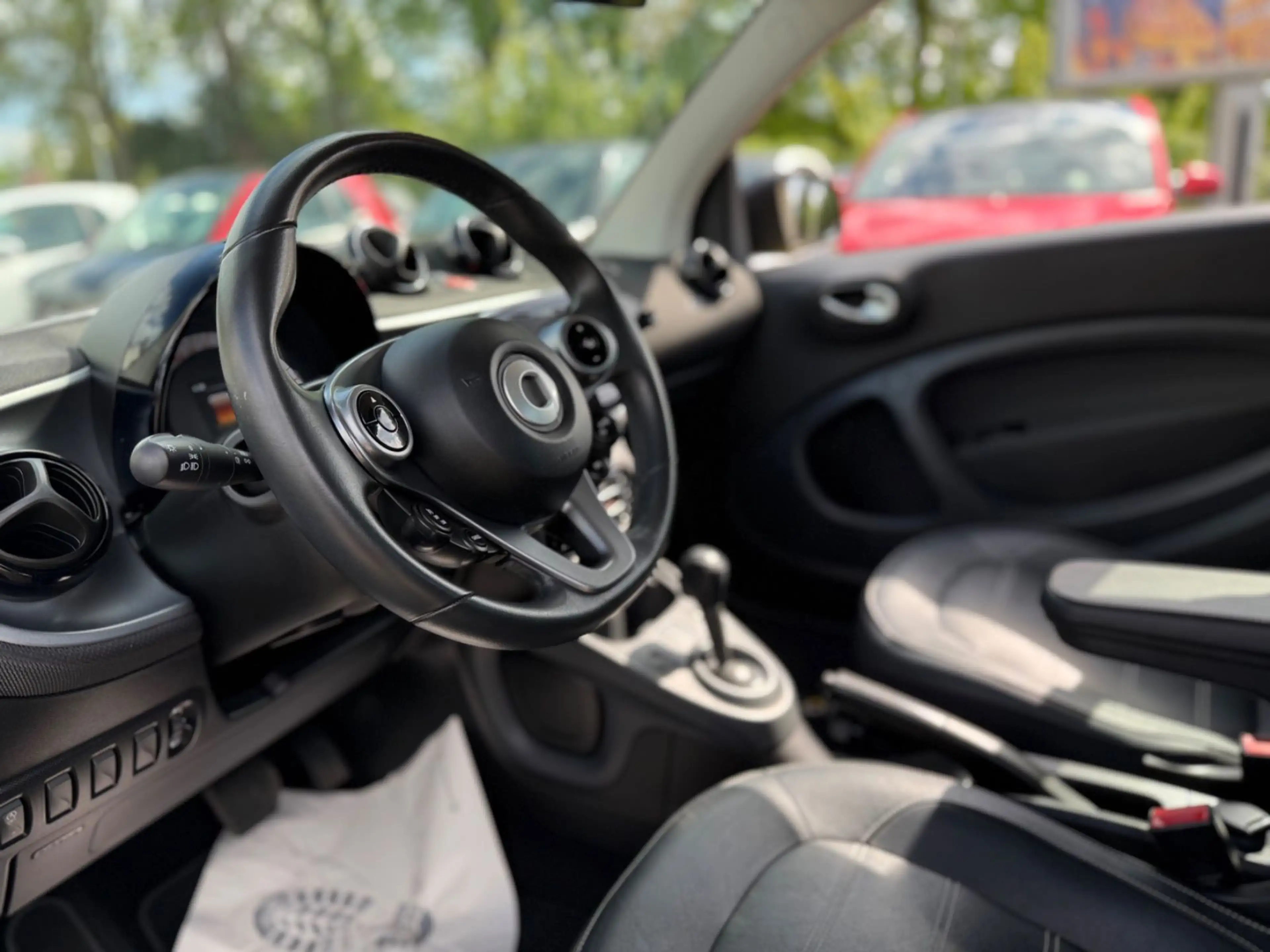 smart forTwo CABRIO*PRIME*SITZHEIZUNG*90PS*LEDER* — photo 36