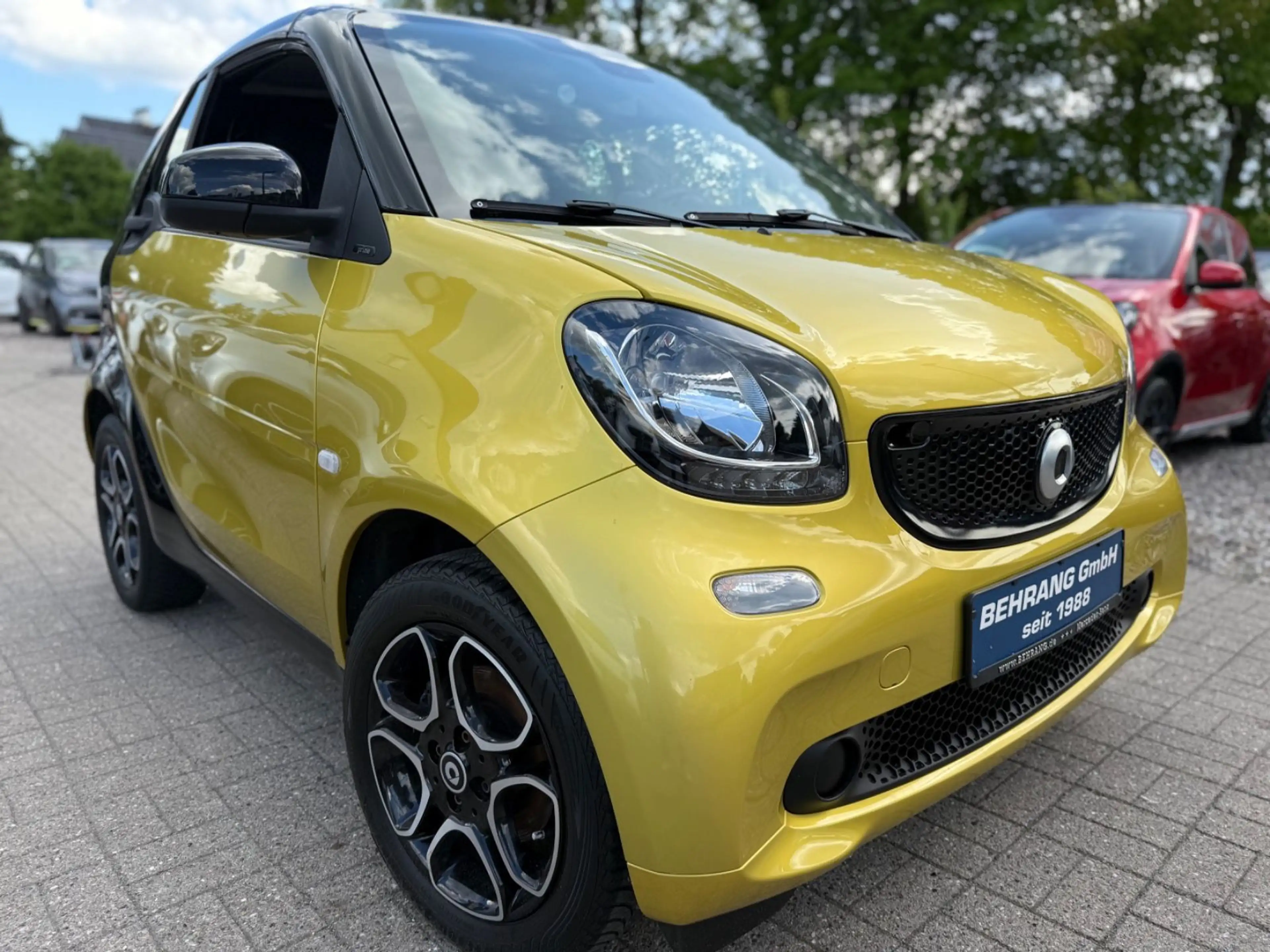 smart forTwo CABRIO*PRIME*SITZHEIZUNG*90PS*LEDER* — photo 2
