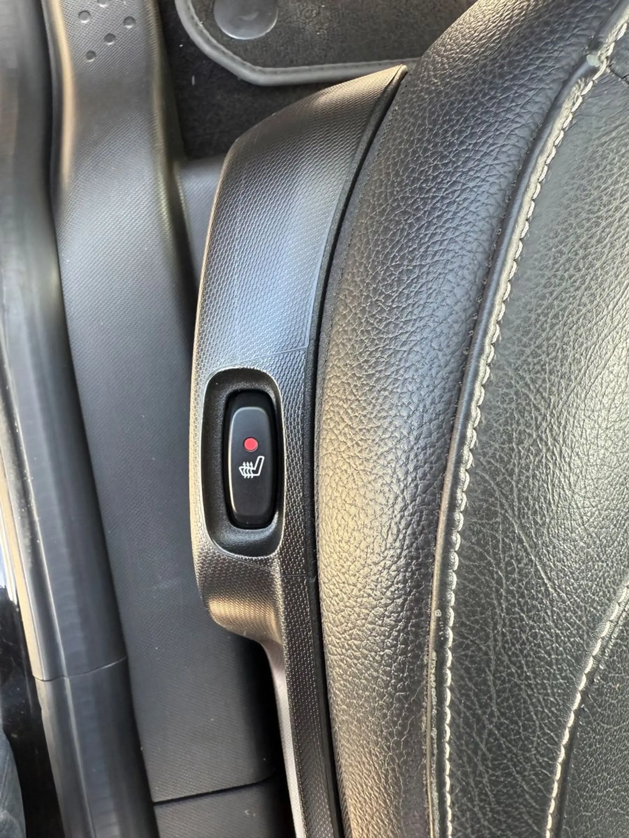smart forTwo CABRIO*PRIME*SITZHEIZUNG*90PS*LEDER* — photo 31
