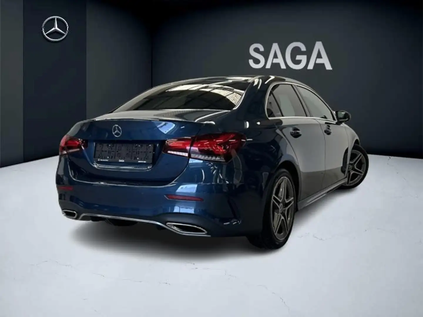 Mercedes-Benz A 180 Berline Pack AMG - 2