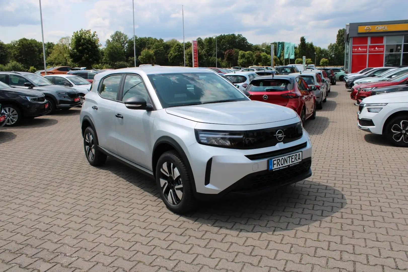 Opel Frontera 1.2 Edition Plateado - 1