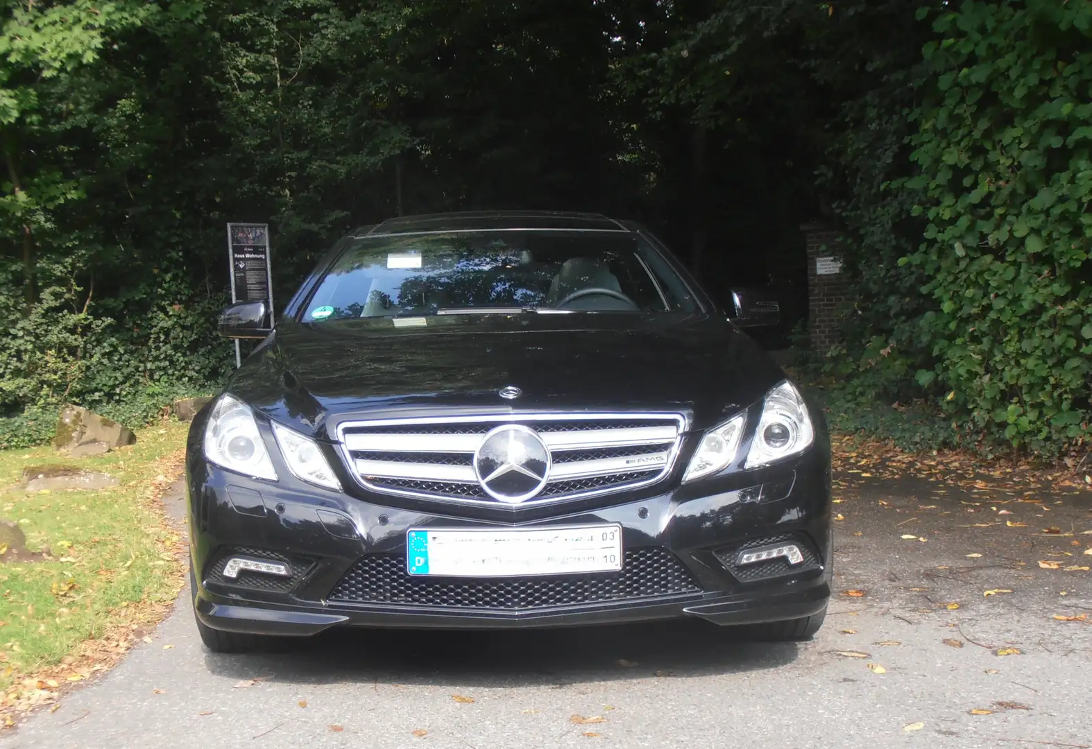 Mercedes-Benz E 500 AMG Schwarz - 1