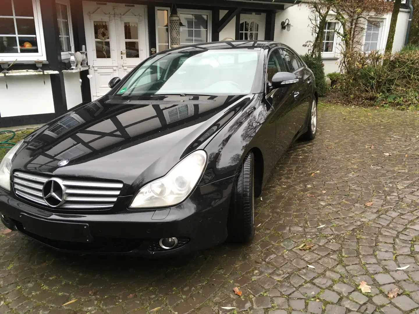 Mercedes-Benz CLS 320 CLS 320 / 350 CDI (219.322) Negro - 1