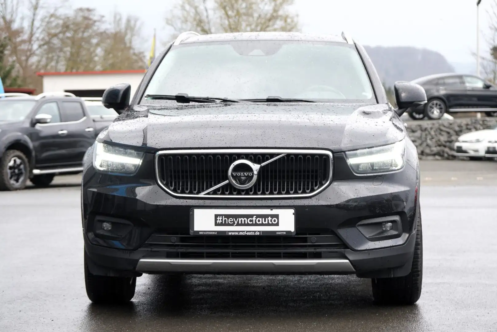 Volvo C40 XC40 D3 Momentum *LED*Standheizung*360°*ACC* crna - 2
