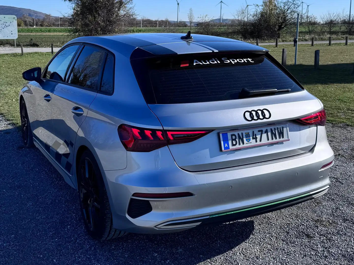 Audi A3 A3 SB 35 TFSI advanced S-tronic advanced Silber - 2