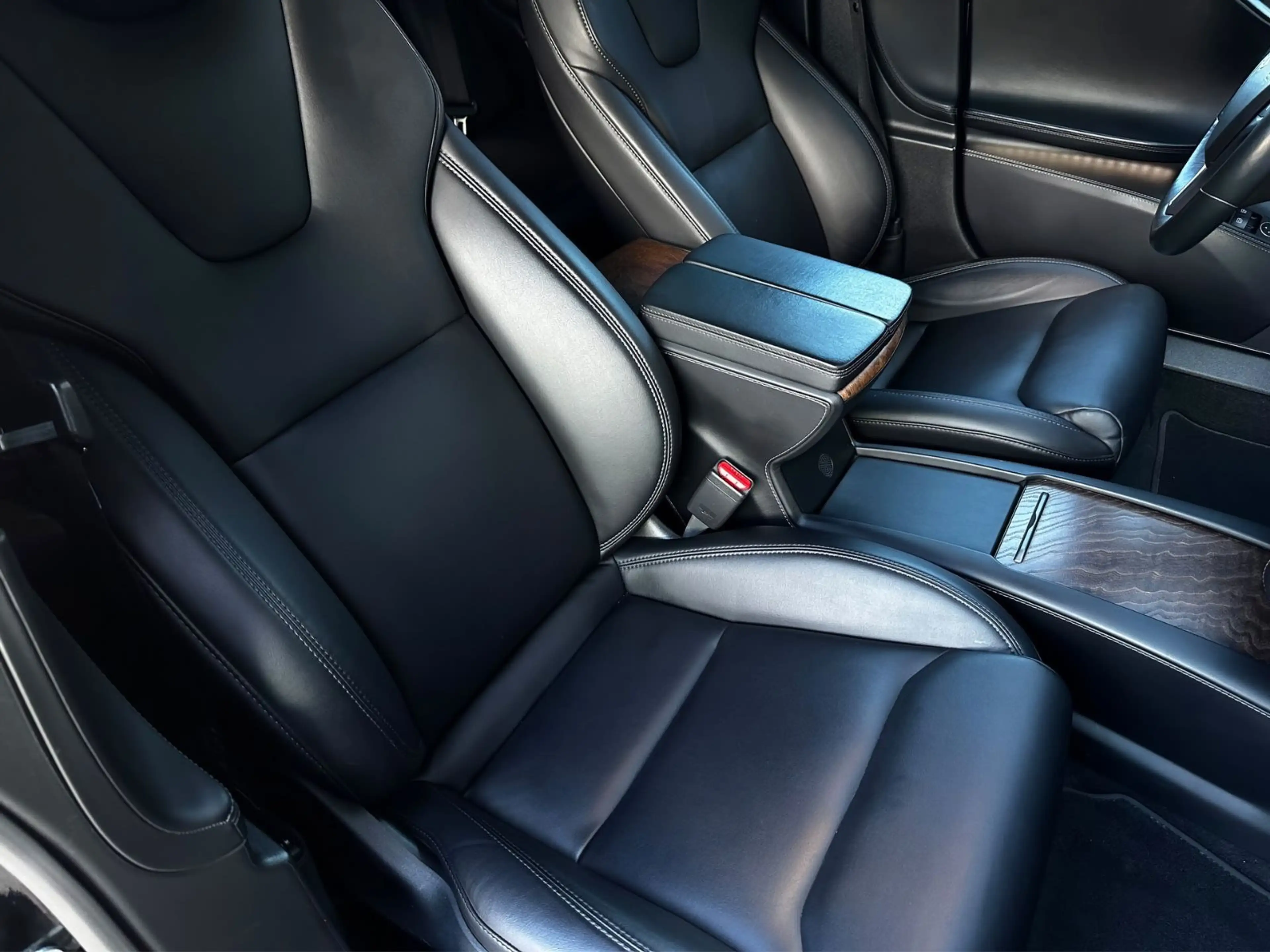 Tesla Model S Long Range Dual Motor°GARANTIE°LUFT°PANO — photo 6