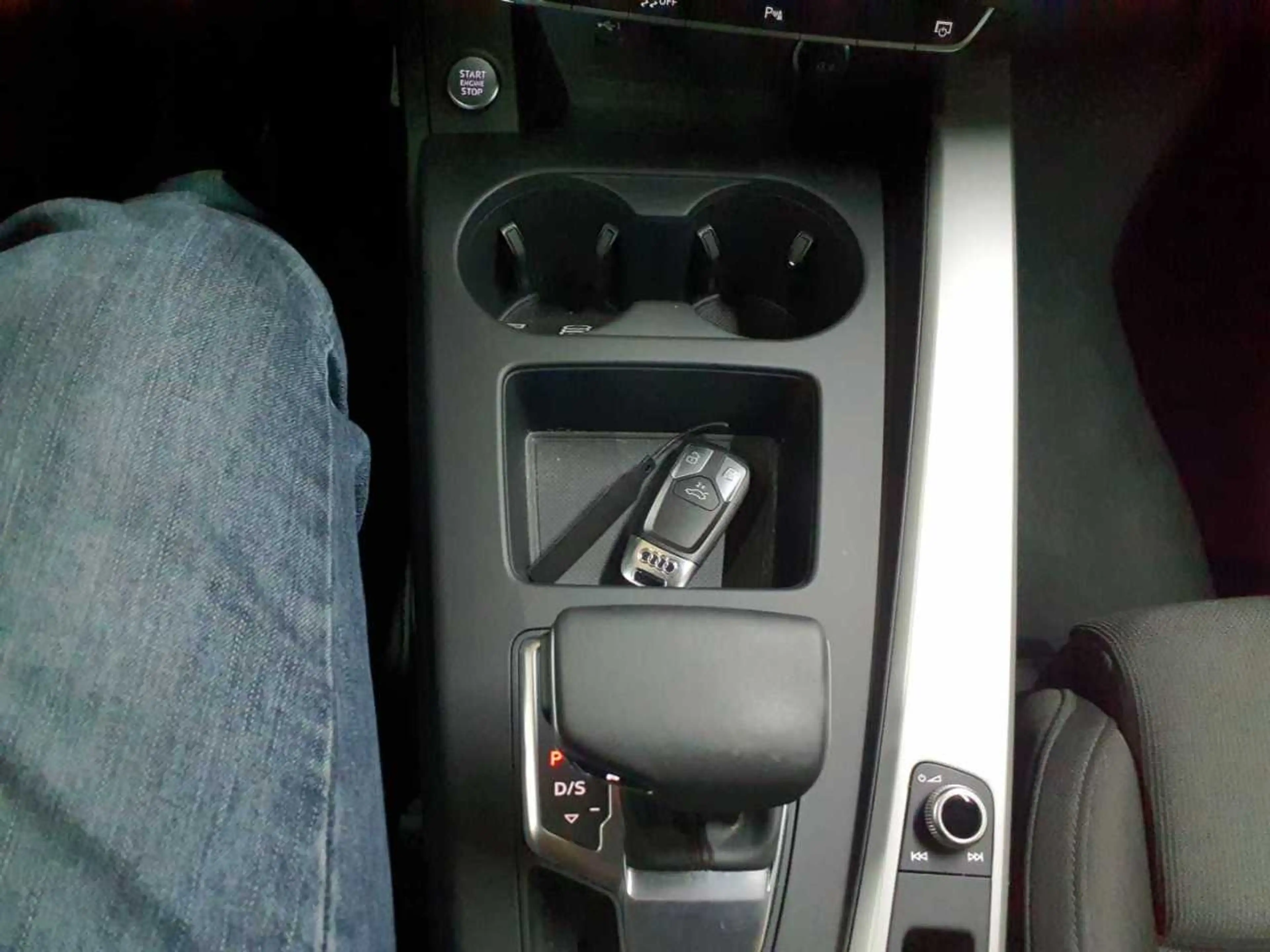 Audi A4 A4 35 TFSI S tronic S line Navi SHZ LED — photo 10