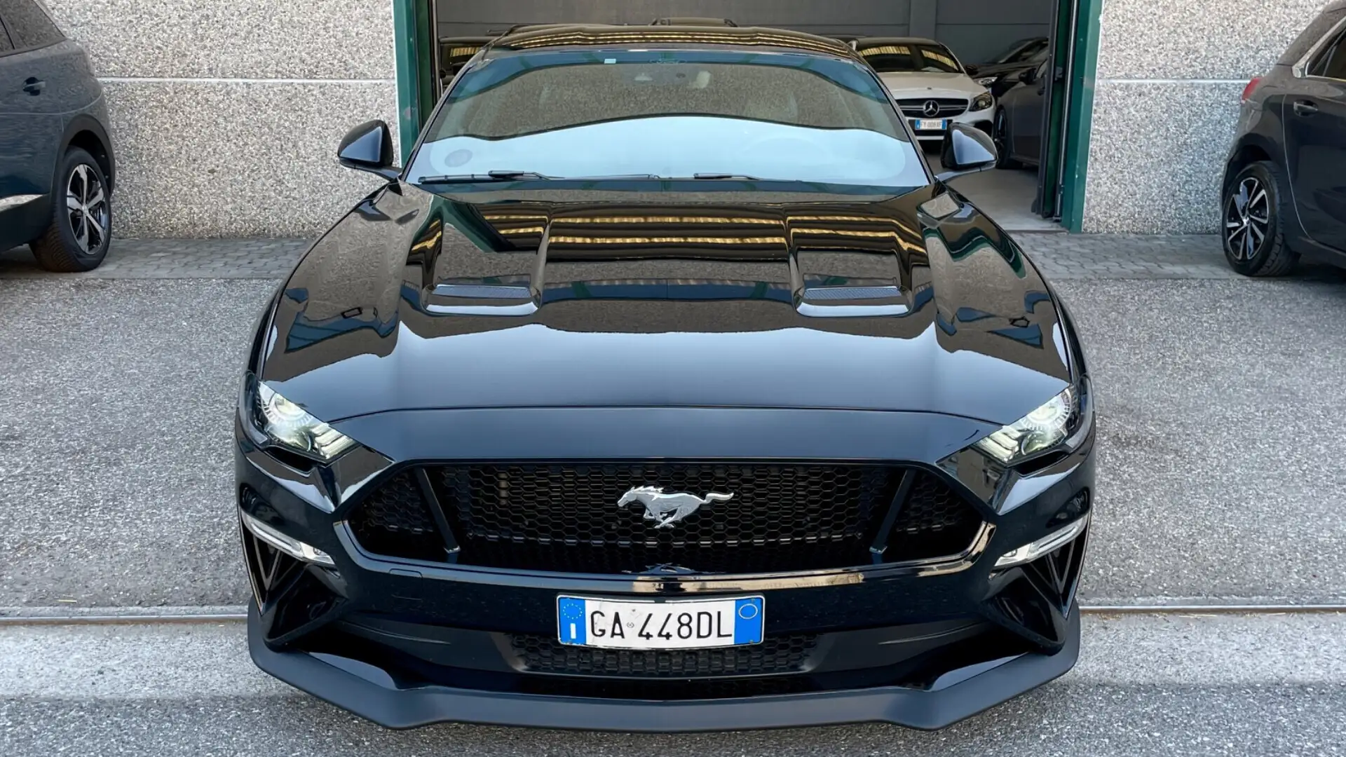 Ford Mustang Fastback 5.0 V8 TiVCT aut. GT italiana Nero - 2