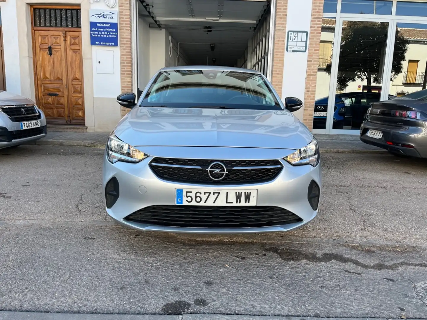 Opel Corsa 1.2 XEL S/S Edition 75 Gris - 2