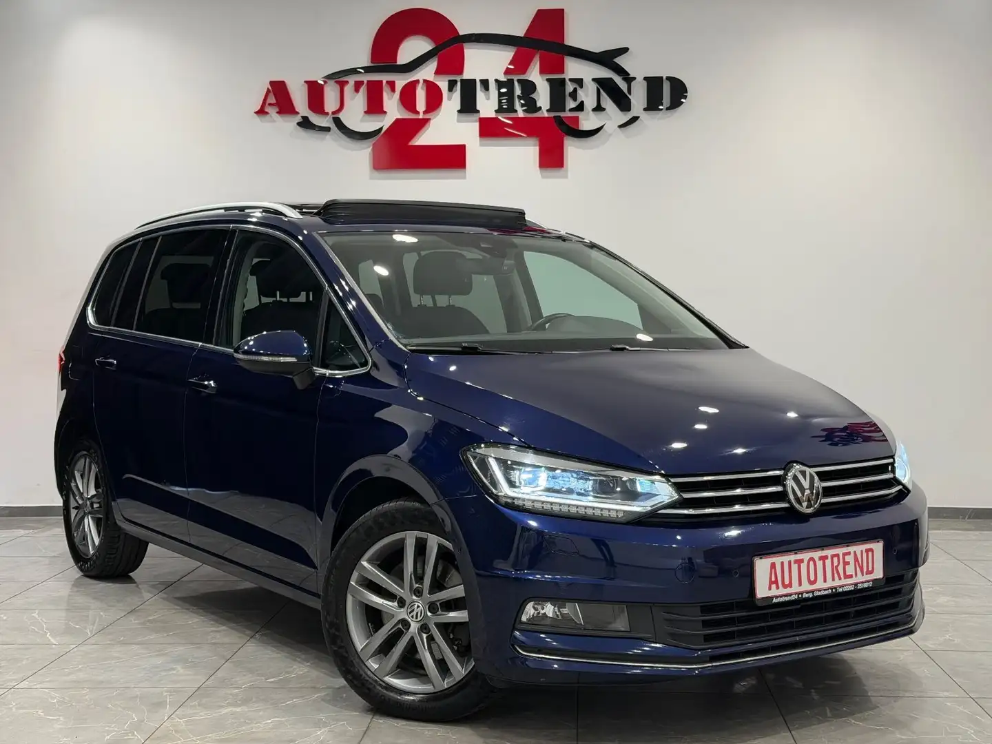 Volkswagen Touran Highline DSG 1.HAND PANO+LED+KAMERA+8xALU Bleu - 2