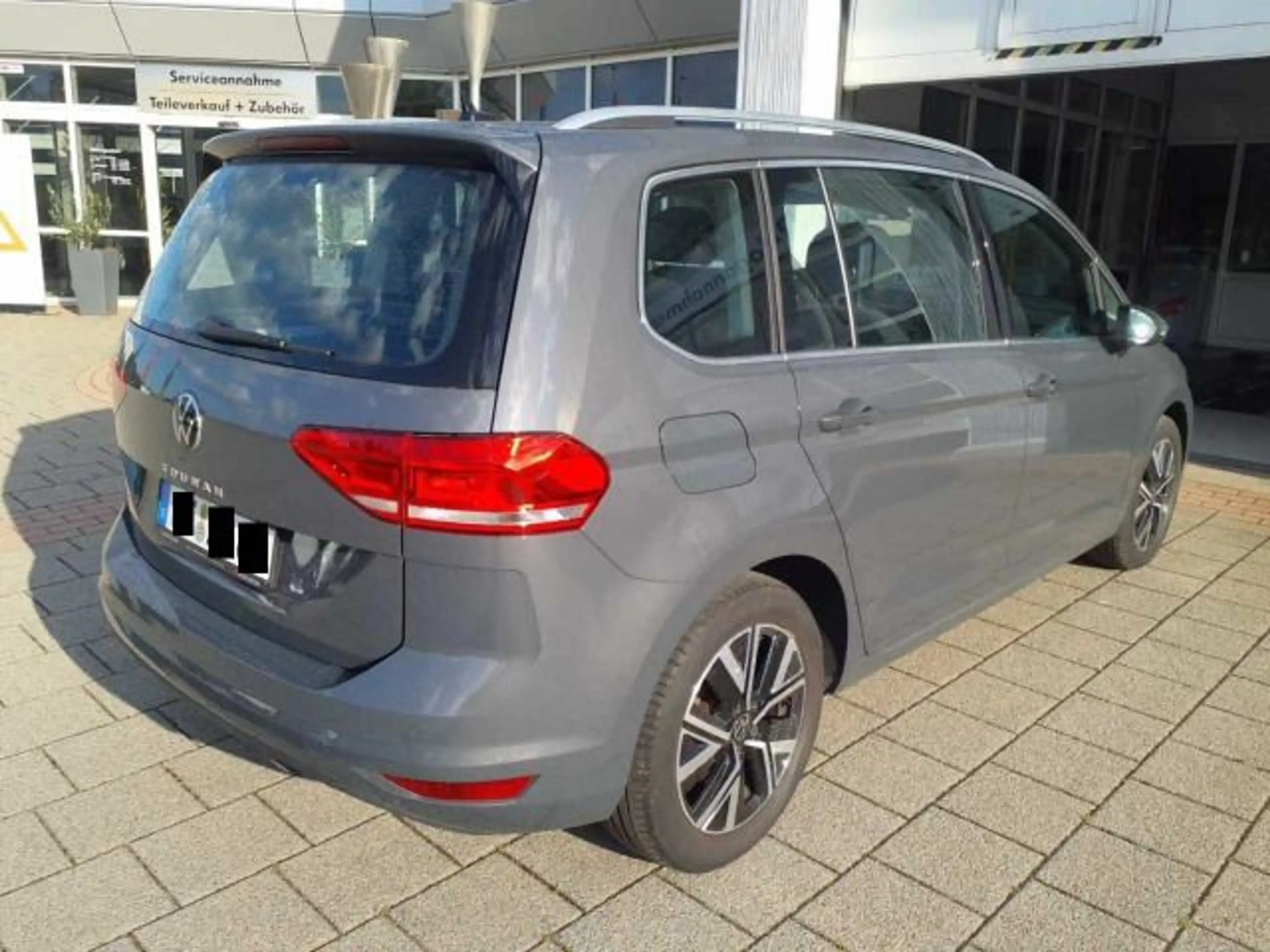 Volkswagen Touran 1.5 TSI DSG HIGHLINE LED+NAVI+PDC+ACC+SHZ — photo 3