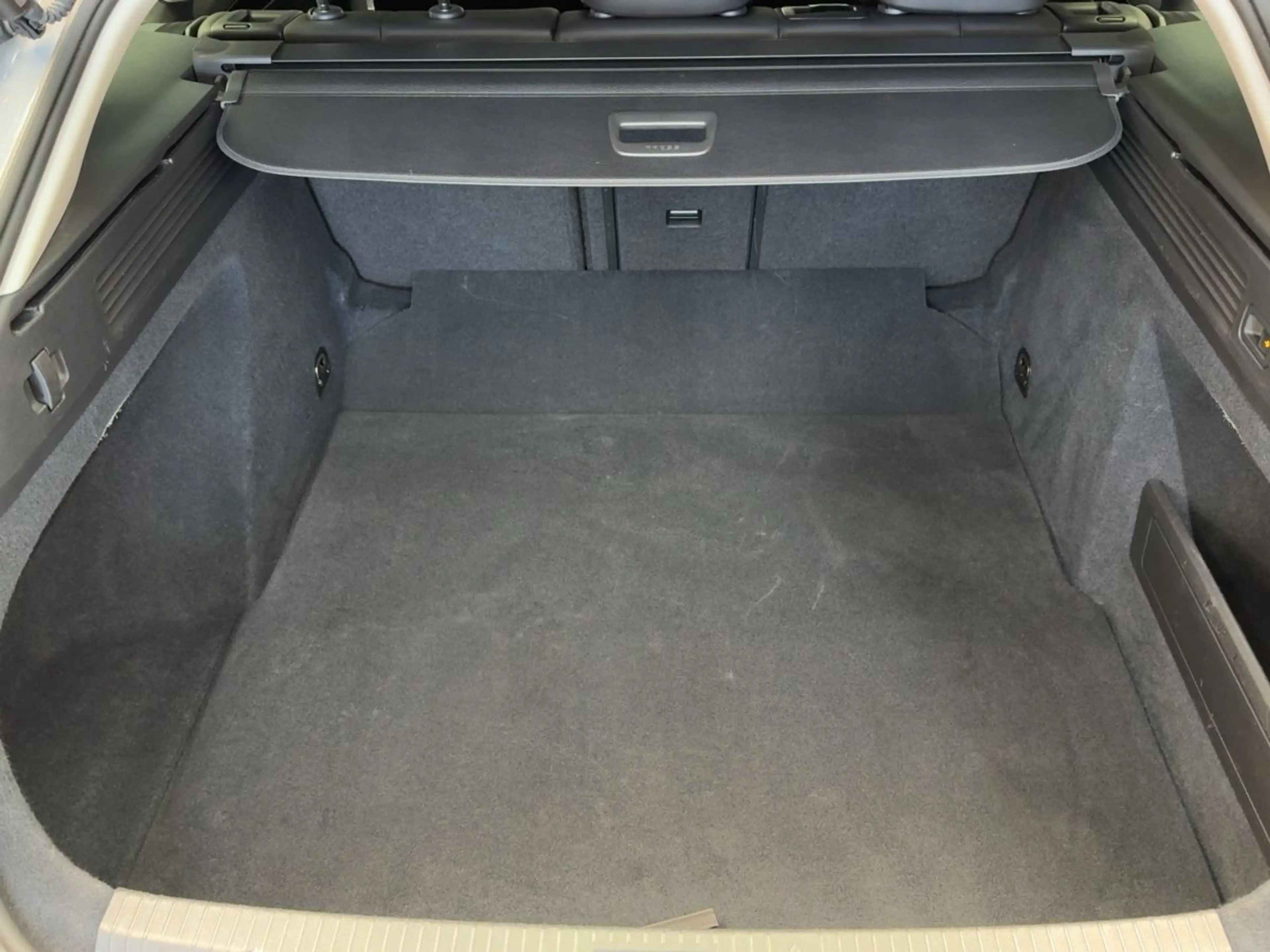 Volkswagen Arteon Arteon Shootingbrake 2.0 TSI DSG Elegance ACC AH — photo 7