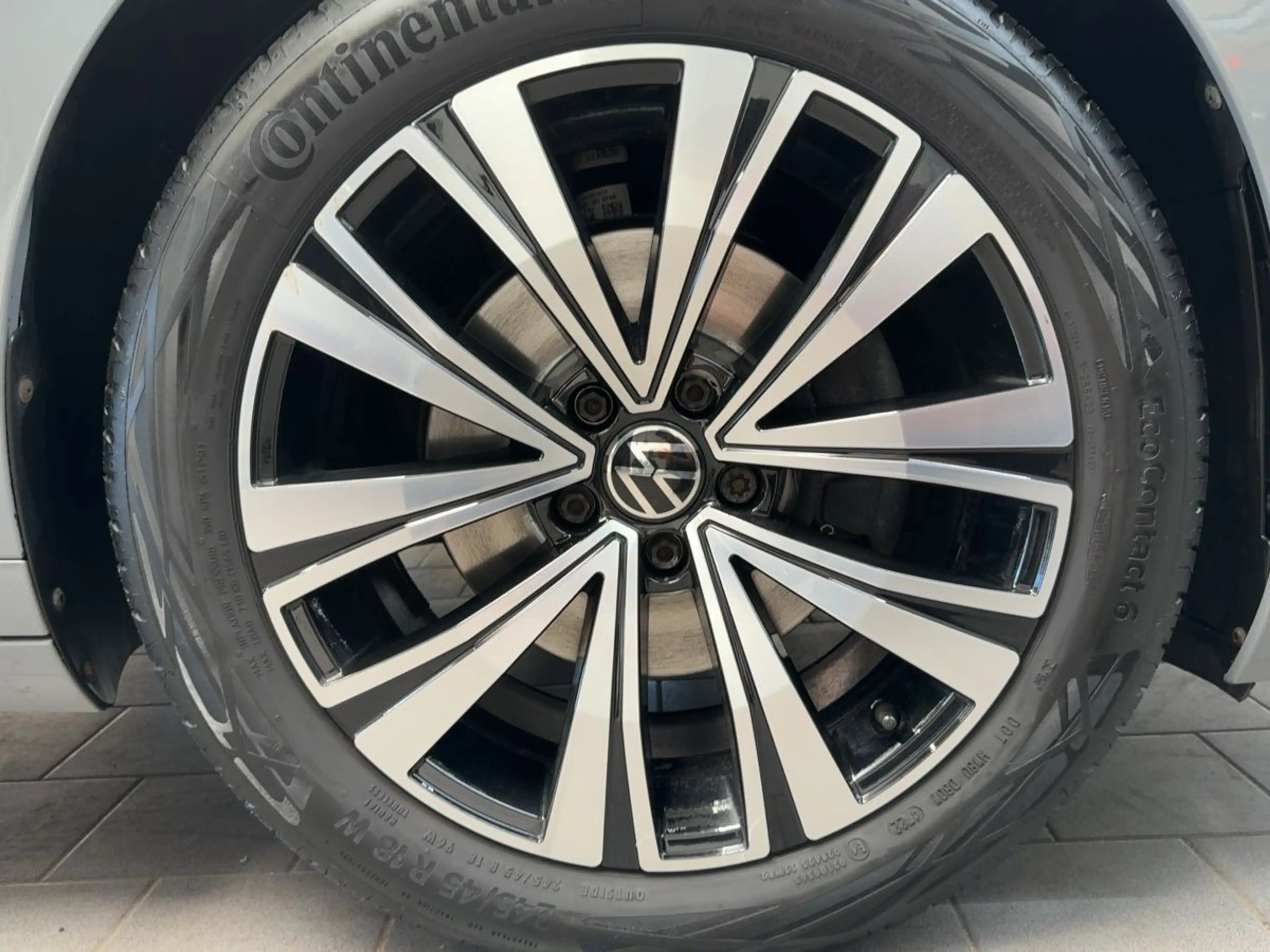 Volkswagen Arteon Arteon Shootingbrake 2.0 TSI DSG Elegance ACC AH — photo 8