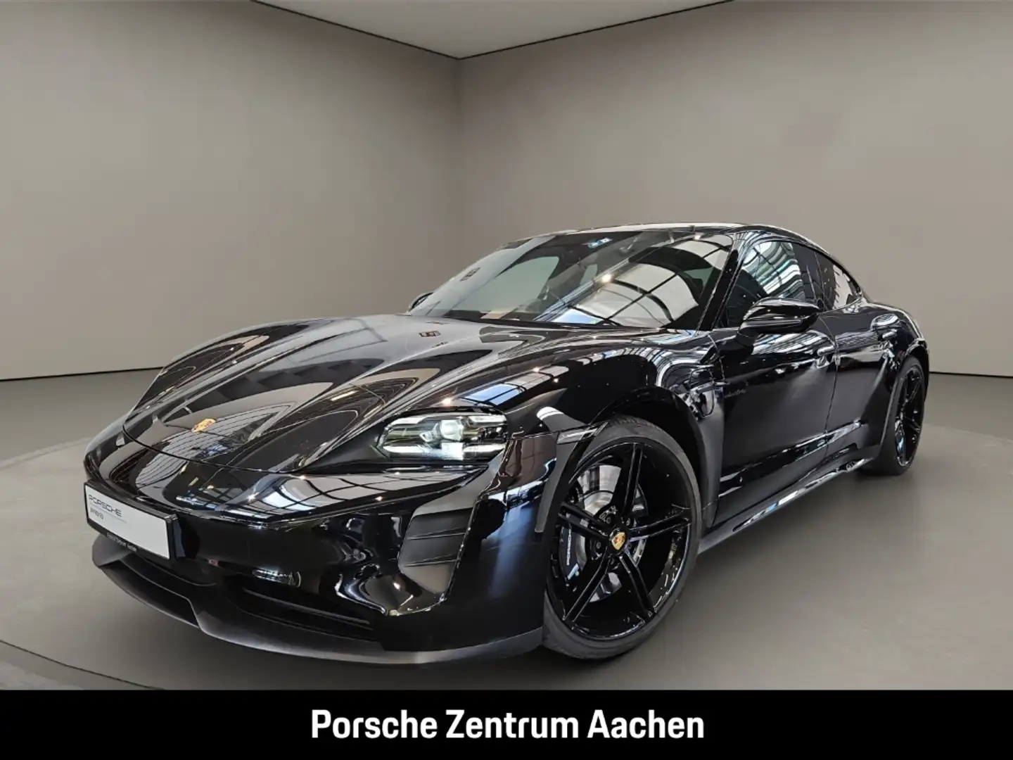 Porsche Taycan GTS BOSE Luftfederung Panoramadach LED Schwarz - 1