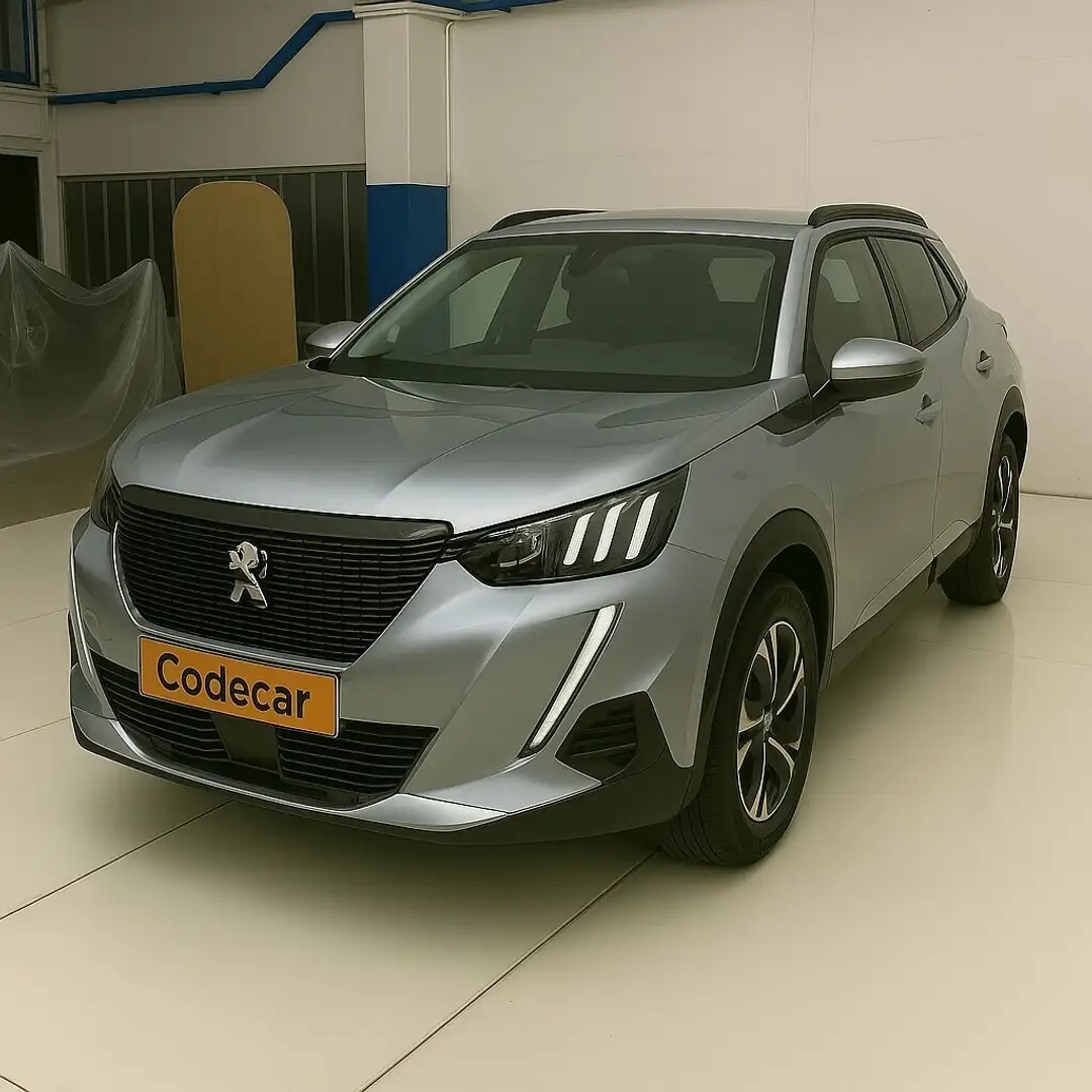 Peugeot 2008 PureTech 130 S&S EAT8 Allure Silber - 2