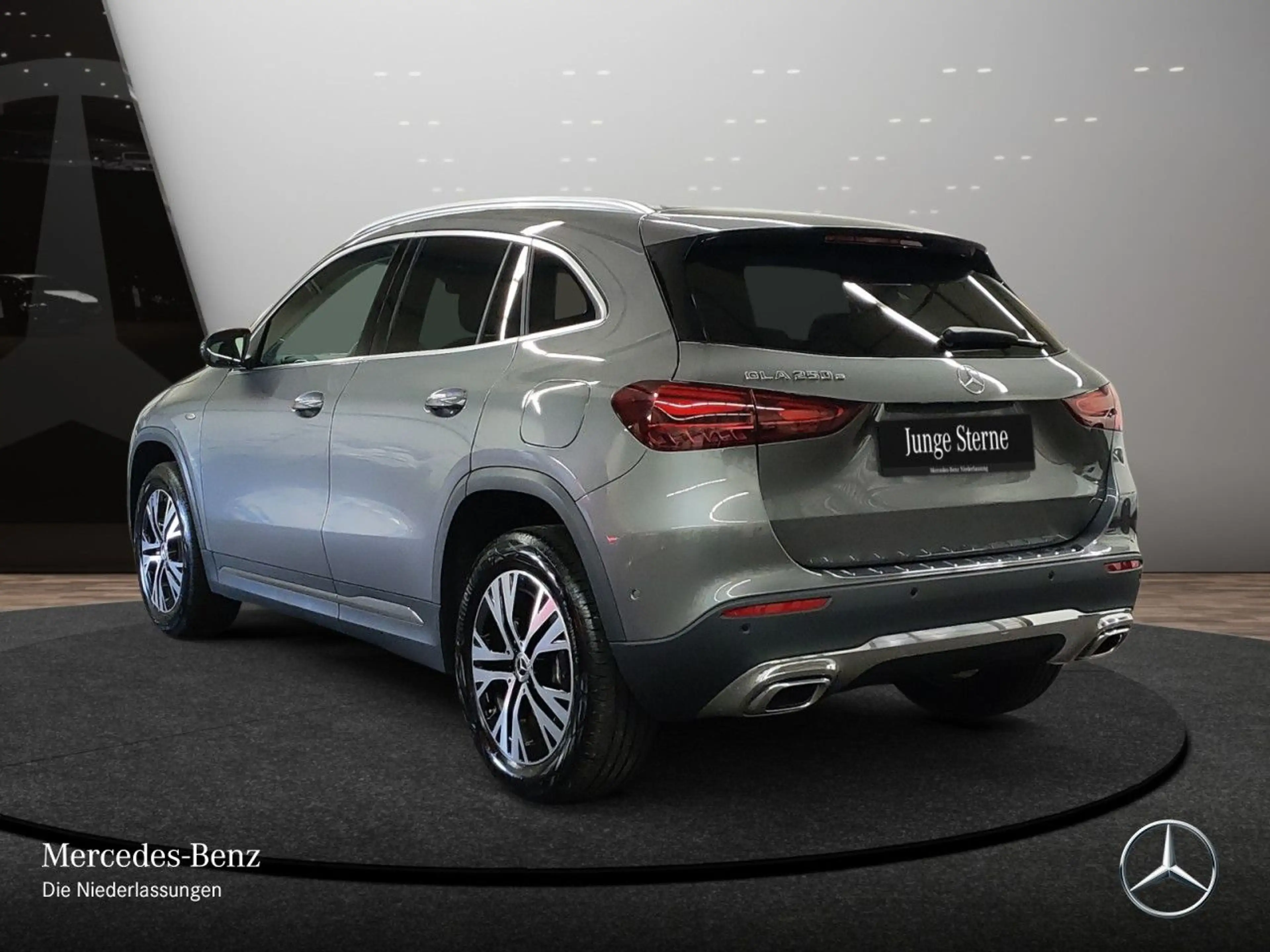 Mercedes-Benz GLA 250 e PROGRESSIVE+AHK+LED+KAMERA+8G — photo 10