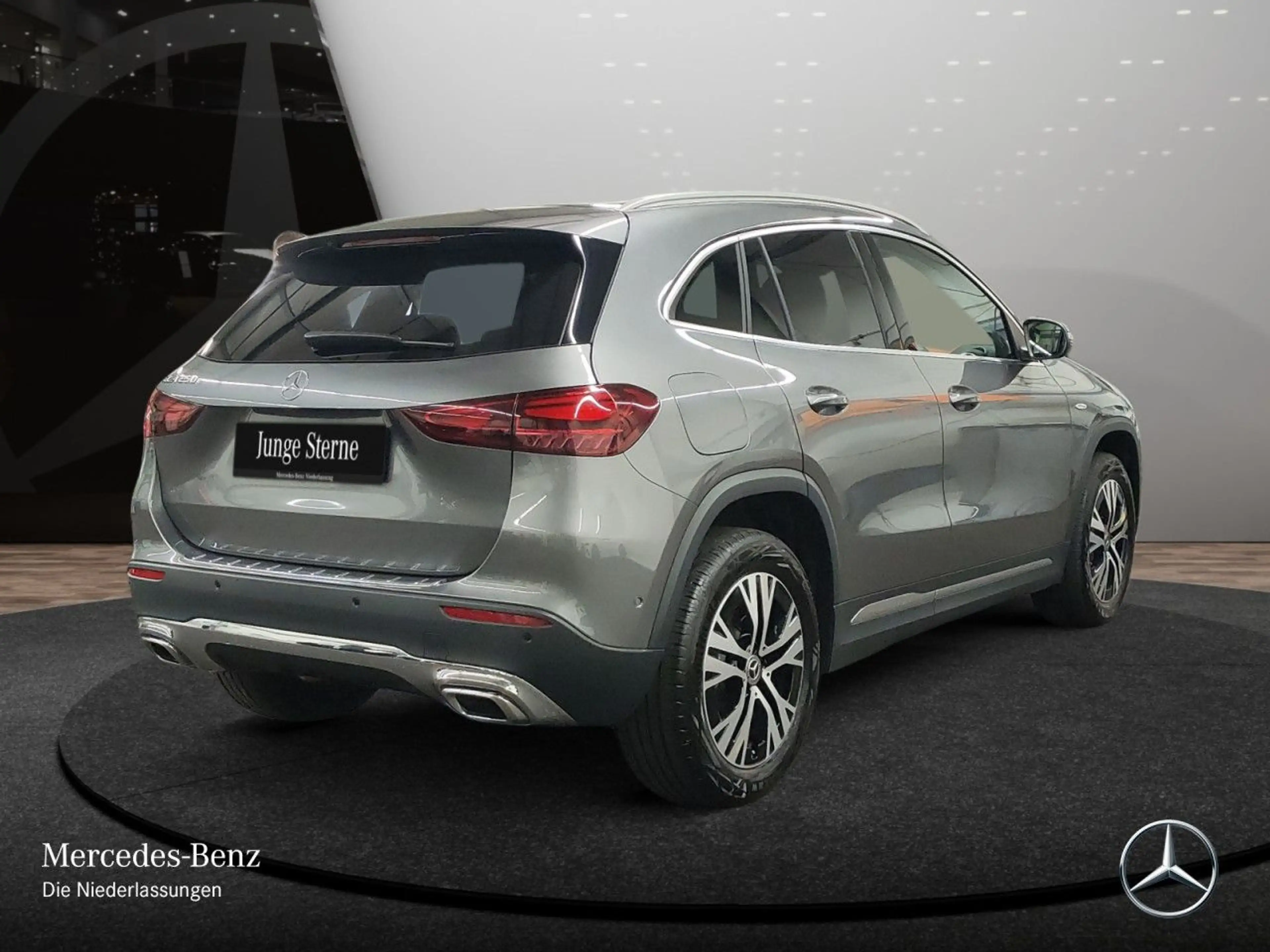 Mercedes-Benz GLA 250 e PROGRESSIVE+AHK+LED+KAMERA+8G — photo 8