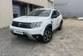 Dacia Duster 1.5 Blue dCi 115ch Prestige+ 4x2 E6U + ATTELAGE Blanc - thumbnail 1