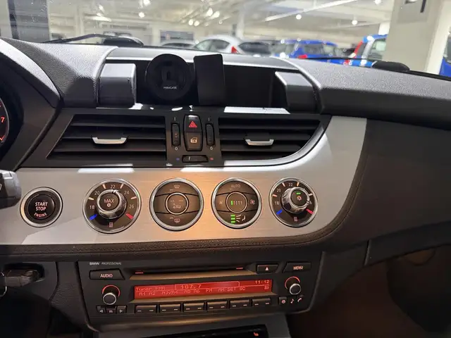 BMW Z4 view 3