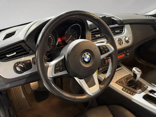 BMW Z4 view 8