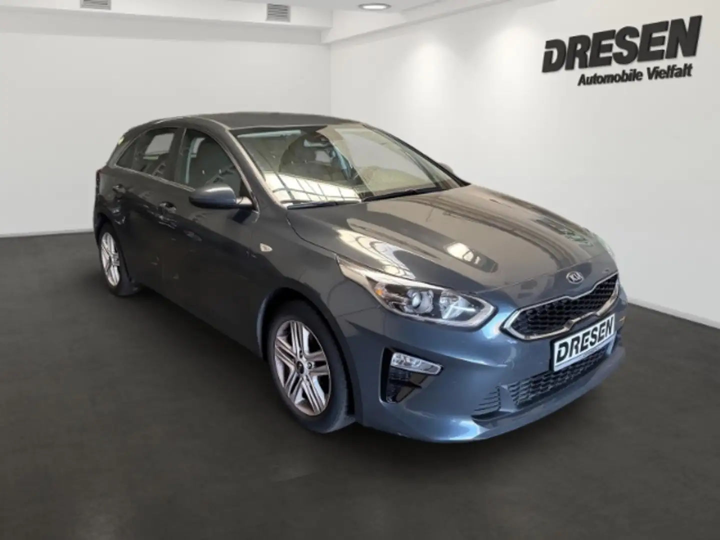 Kia Ceed / cee'd VISION 1.6 NAVI,DAB,KLIMA,SITZHZG,LENKRADHZG Grijs - 2