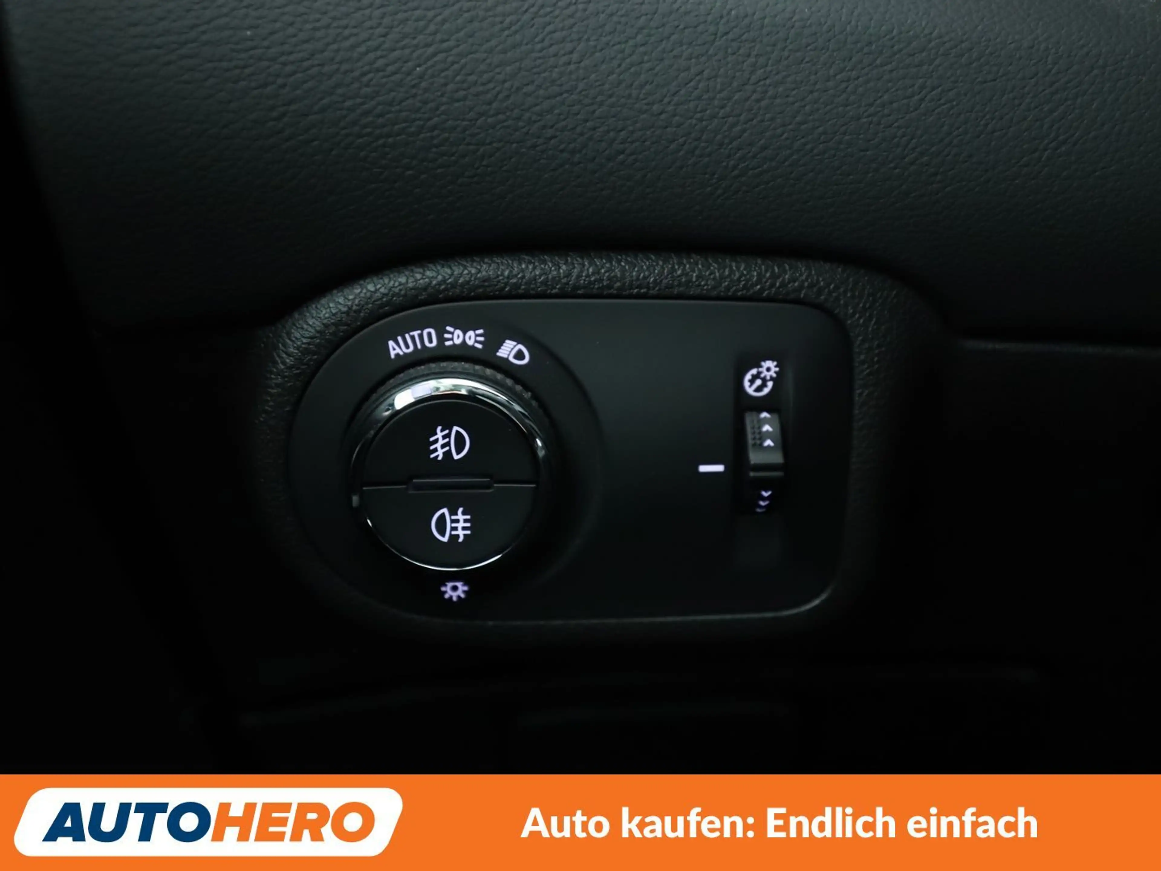 Opel Zafira Tourer 1.6 SIDI Turbo Innovation Aut.*CAM*NAVI*TEMPO* — photo 27