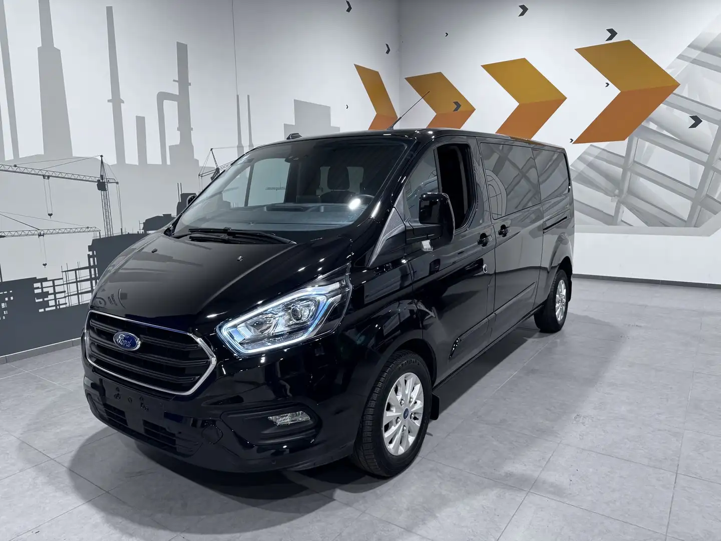 Ford Transit Custom Dubbel Cabine L2 - € 30.900 Ex. BTW Noir - 2