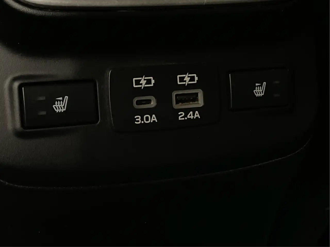 Subaru OUTBACK fotografie Subaru OUTBACK