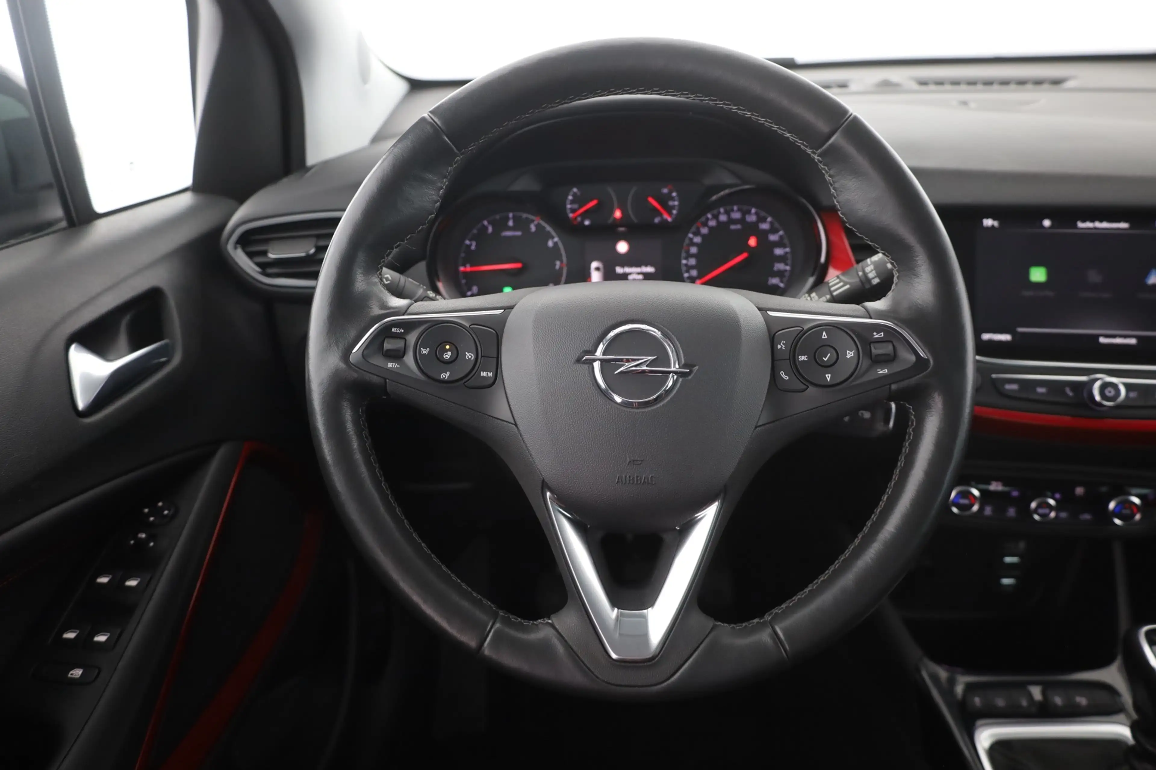 Opel Crossland X 1.2 Turbo GS Line LED Navi 360° DAB — photo 14