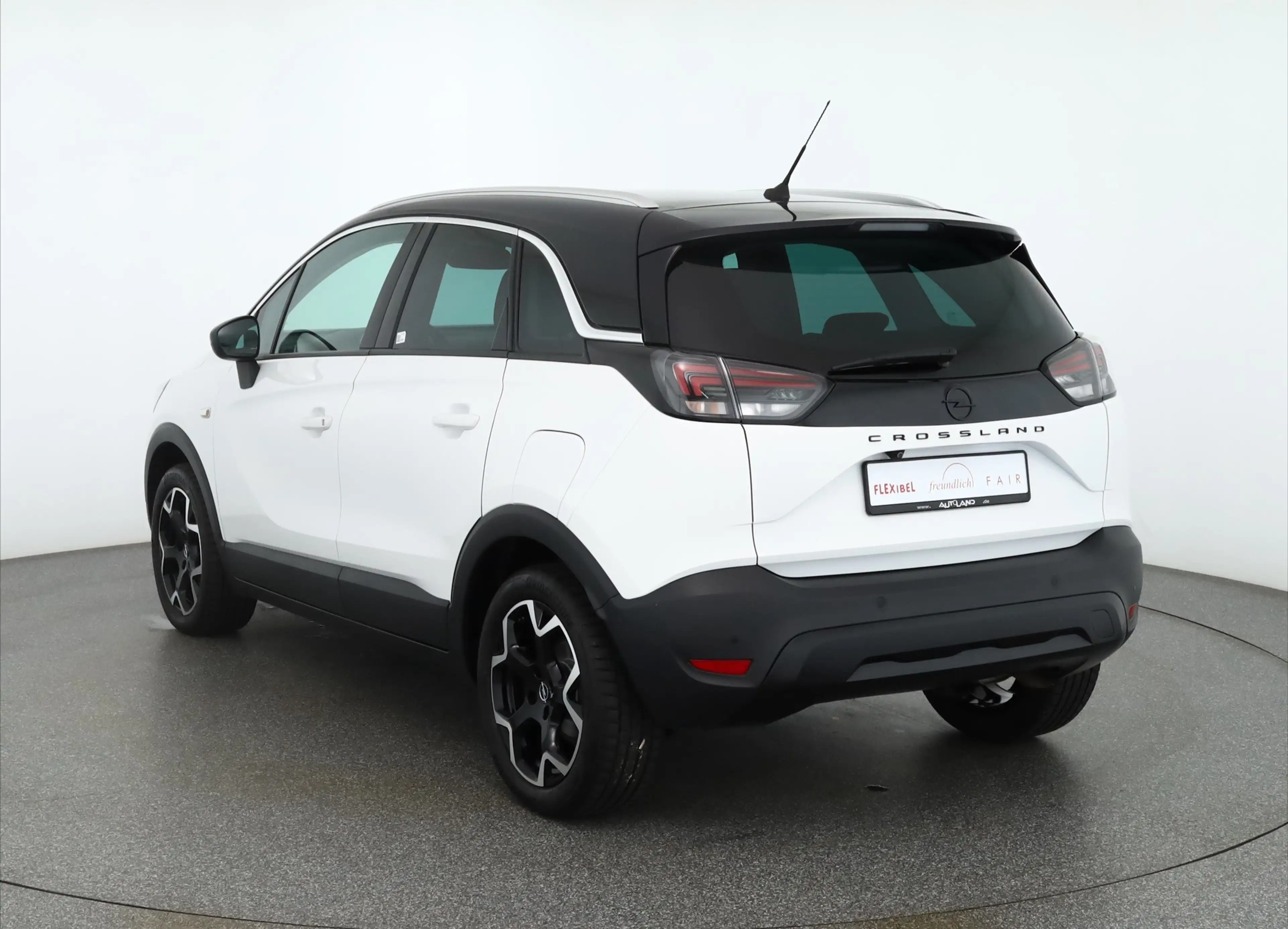Opel Crossland X 1.2 Turbo GS Line LED Navi 360° DAB — photo 3