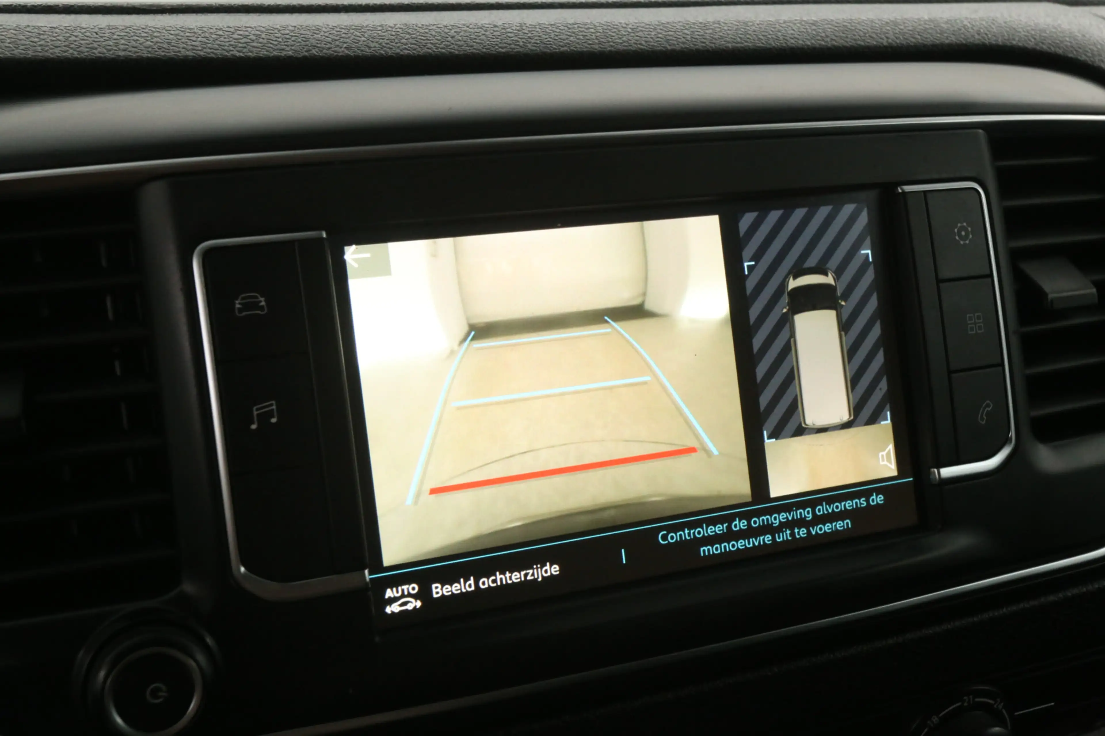 Peugeot e-Expert 75 kWh L2H1 | Snelladen | SOH 89% | Airco | Cruise — photo 14