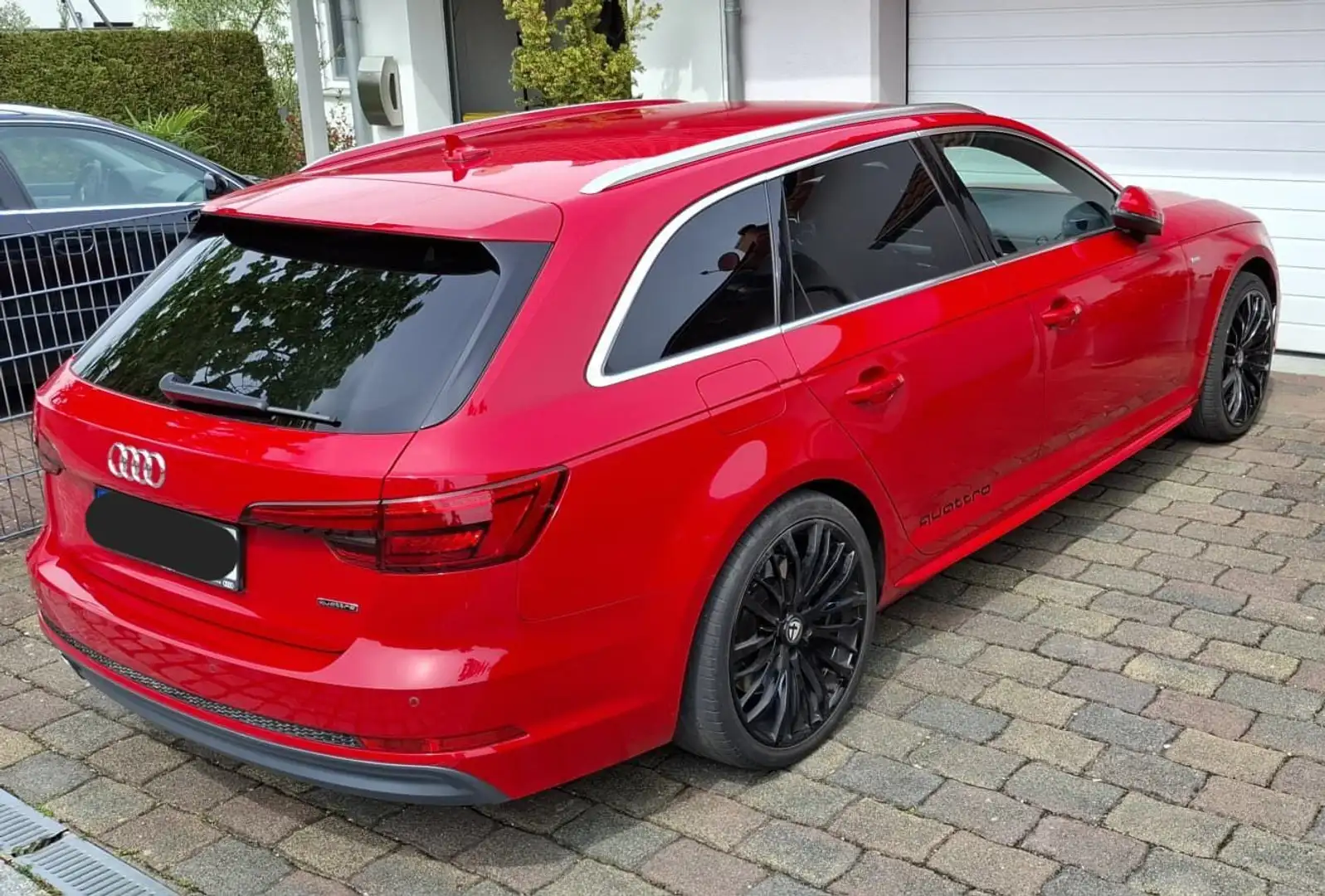 Audi A4 quattro sport Rot - 2
