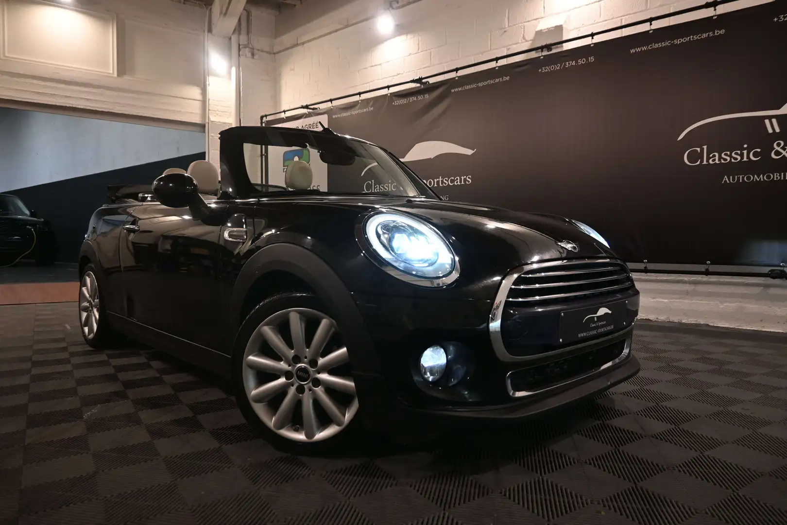 MINI Cooper D Cabrio Cooper D Cabriolet 1.5i / CUIR / GPS NAVI / LEDS Noir - 2