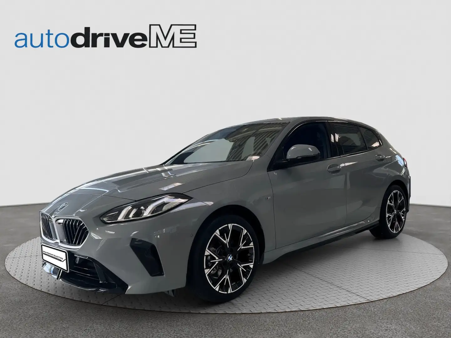 BMW 118 d M-Sport Grau - 2