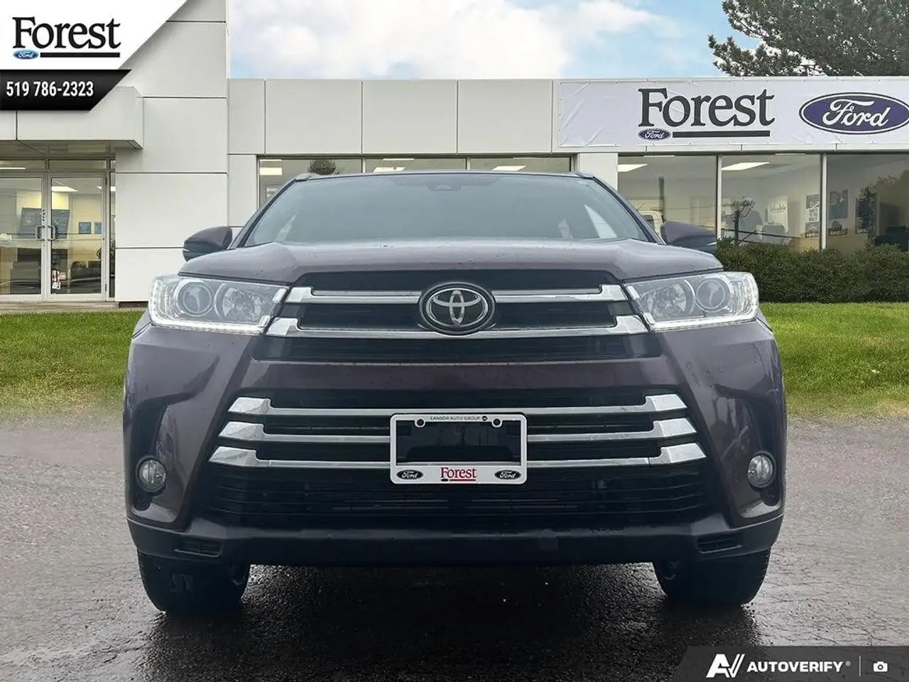 Toyota Highlander снимка Toyota Highlander