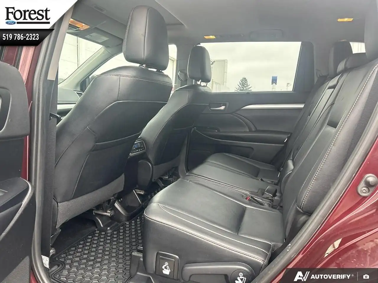 Toyota Highlander снимка Toyota Highlander