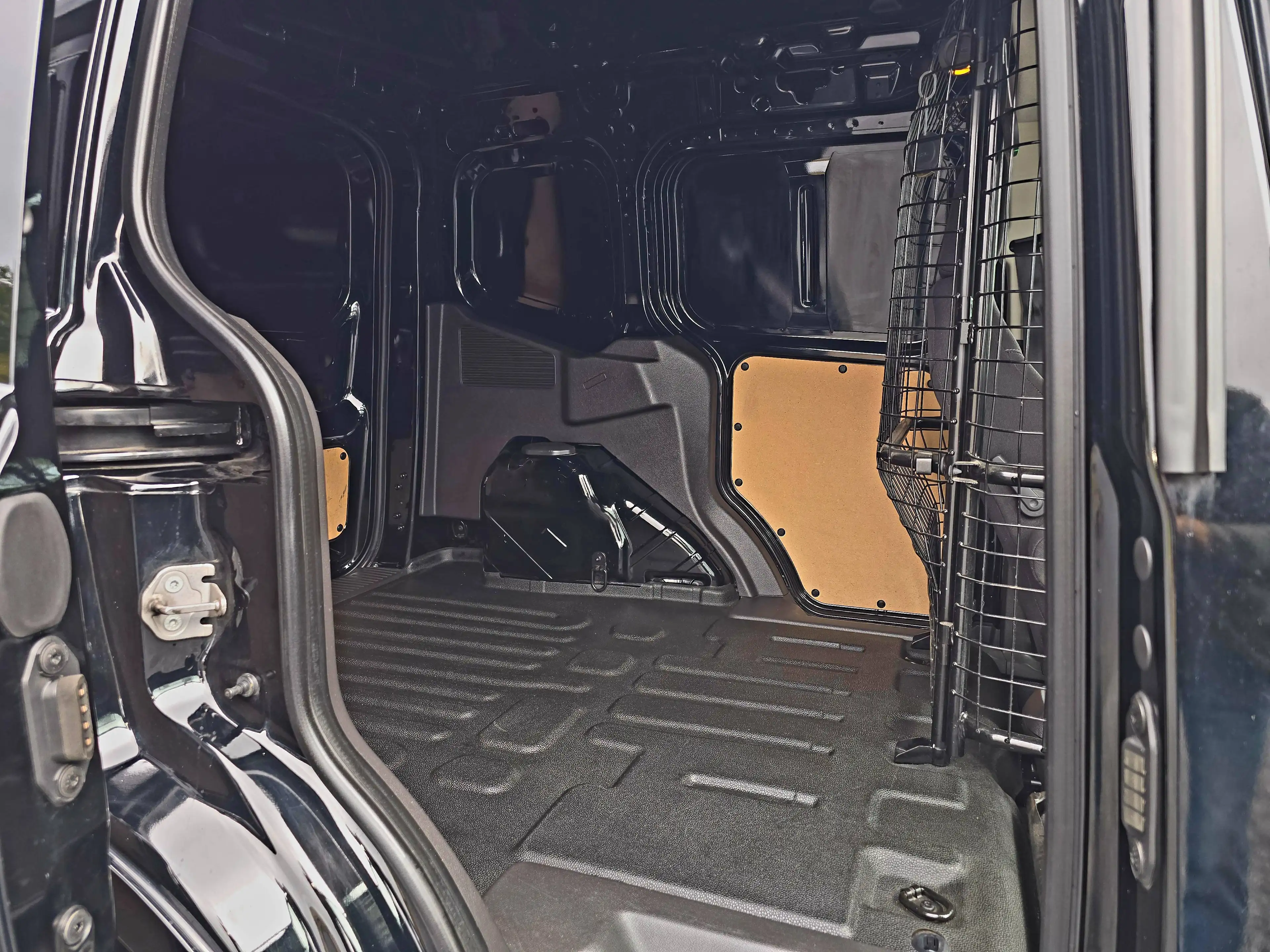 Ford Transit Connect 1.6 TDCi ✅️ GARANTIE ✅️ AIRCO ✅️ RADARS DE RECUL ✅️ JANTES ✅️ — photo 15