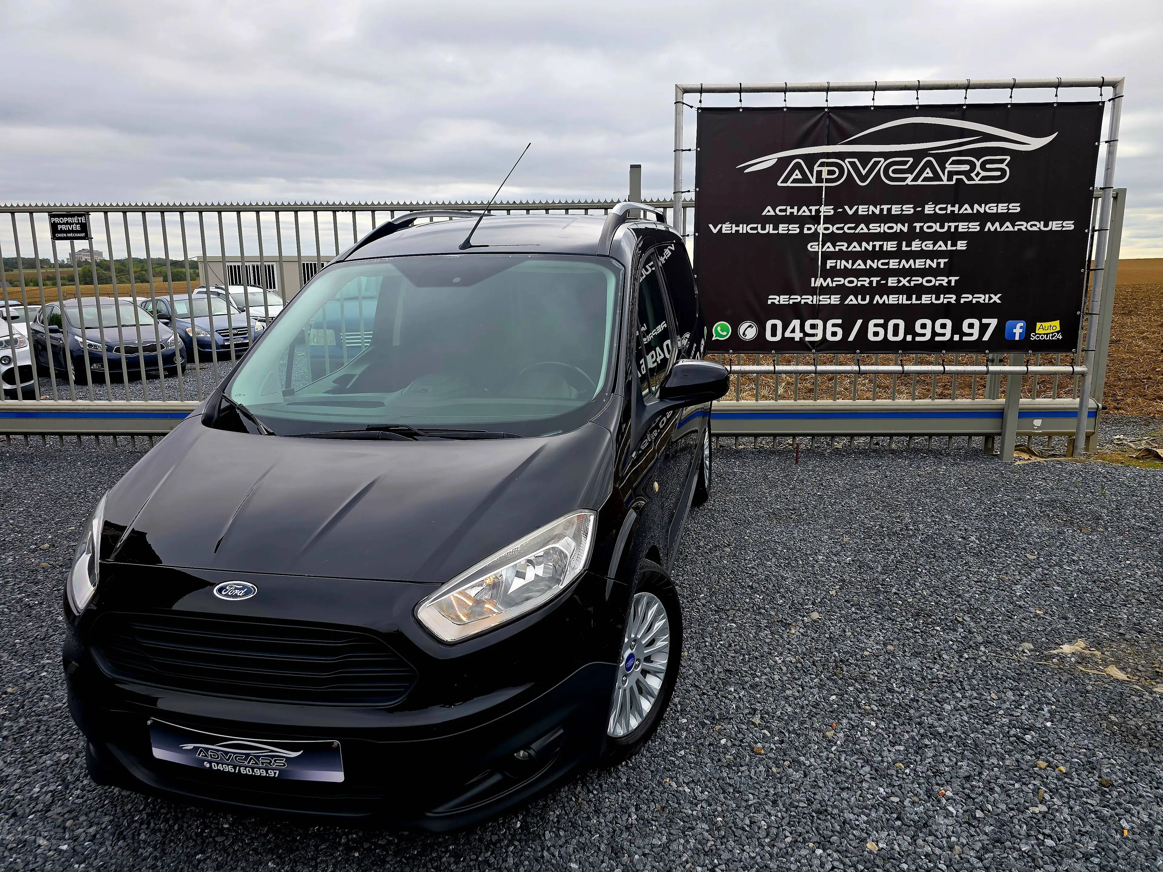 Ford Transit Connect 1.6 TDCi ✅️ GARANTIE ✅️ AIRCO ✅️ RADARS DE RECUL ✅️ JANTES ✅️