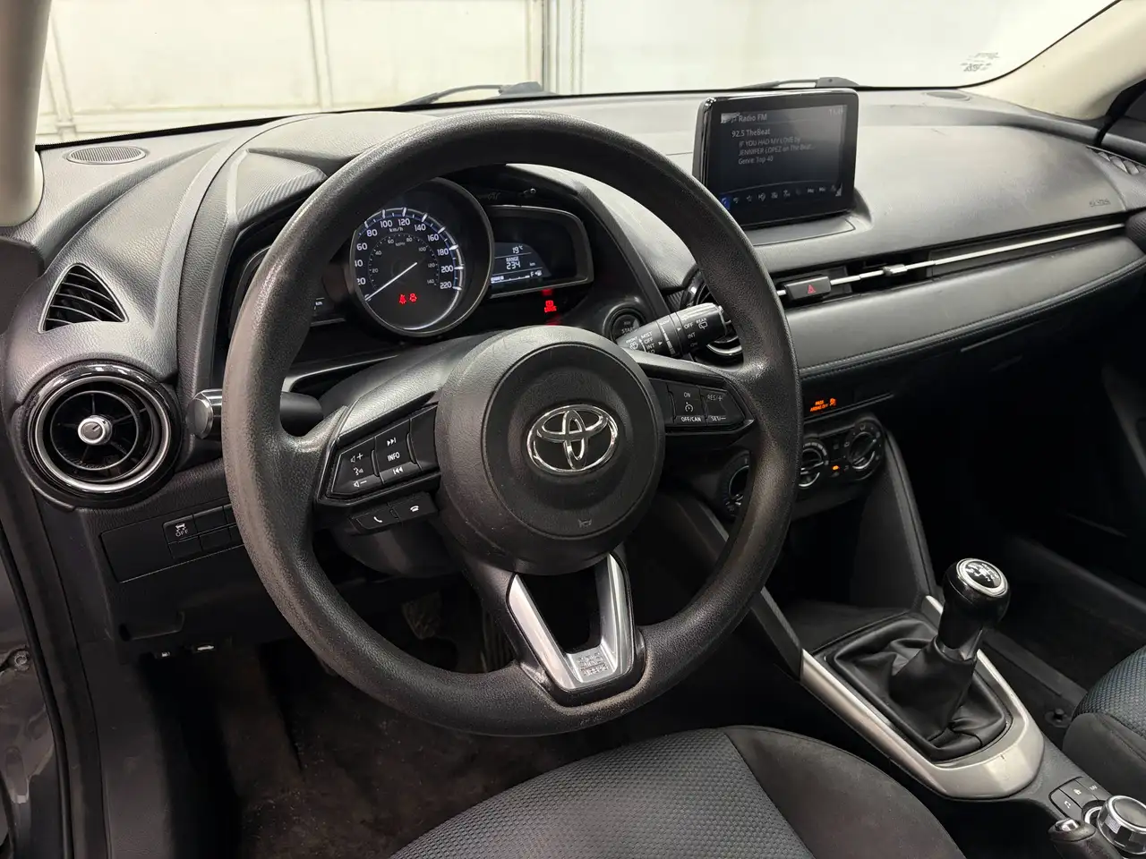 Toyota Yaris photo Toyota Yaris