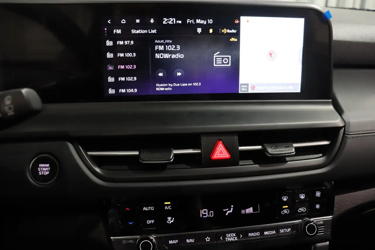 Kia Seltos снимка Kia Seltos