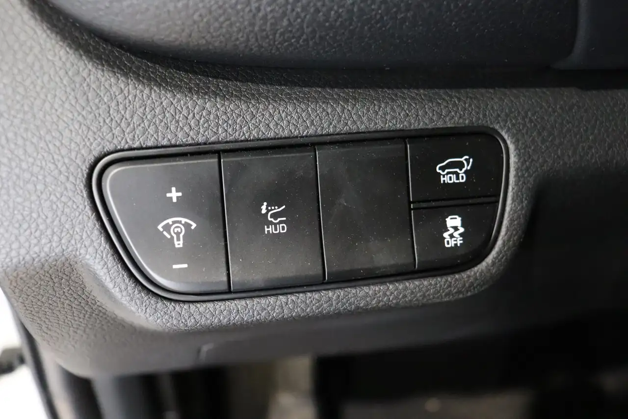 Kia Seltos снимка Kia Seltos