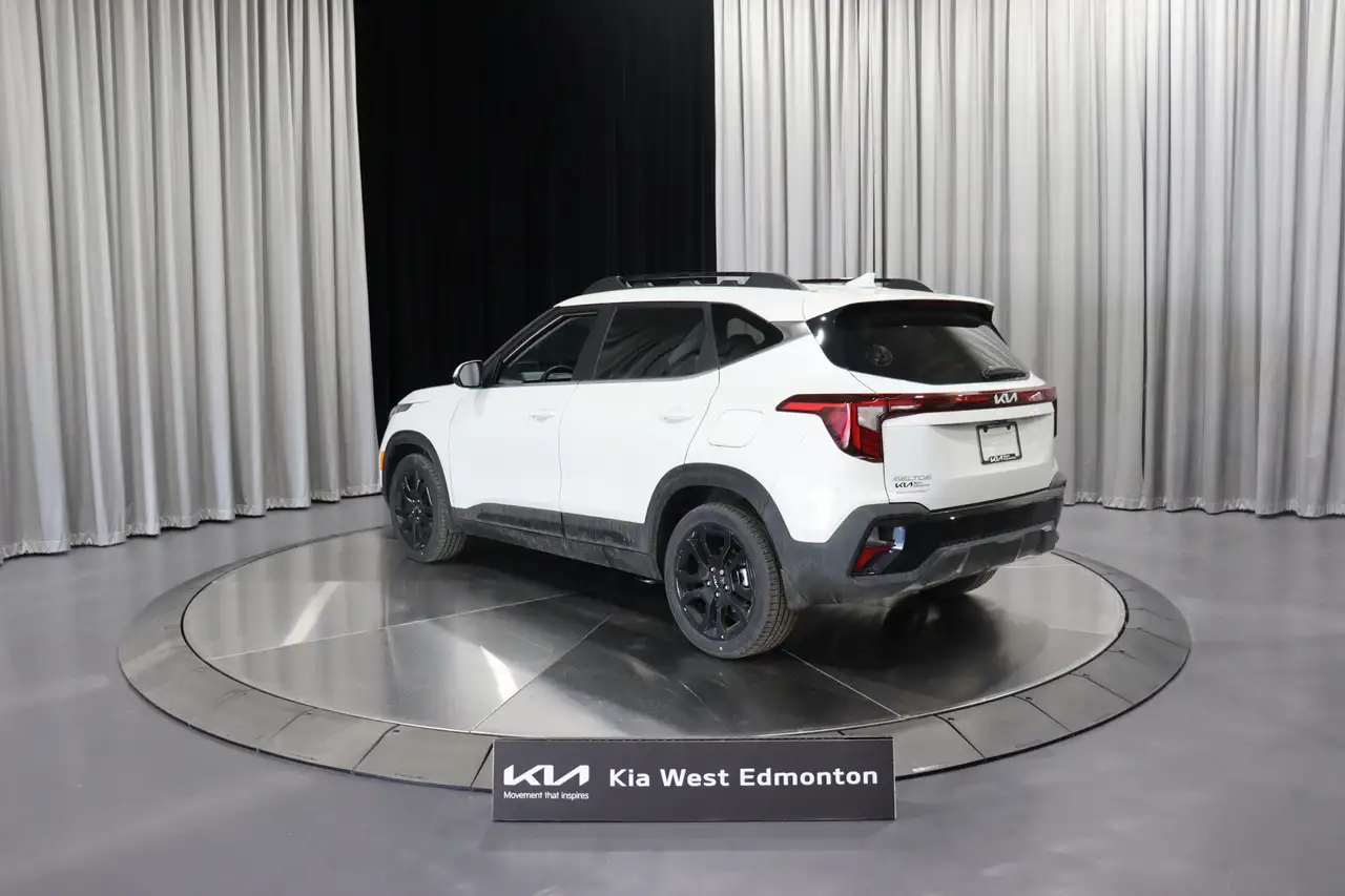 Kia Seltos снимка Kia Seltos