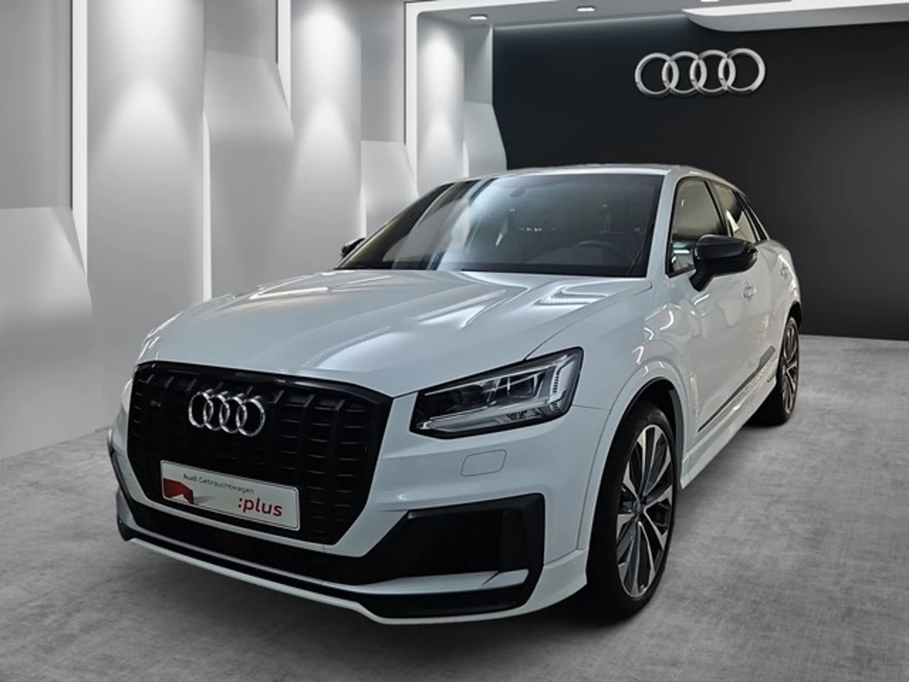 Audi SQ2 2.0TFSI quattro KAMERA NAVI EINPARKH SITZH