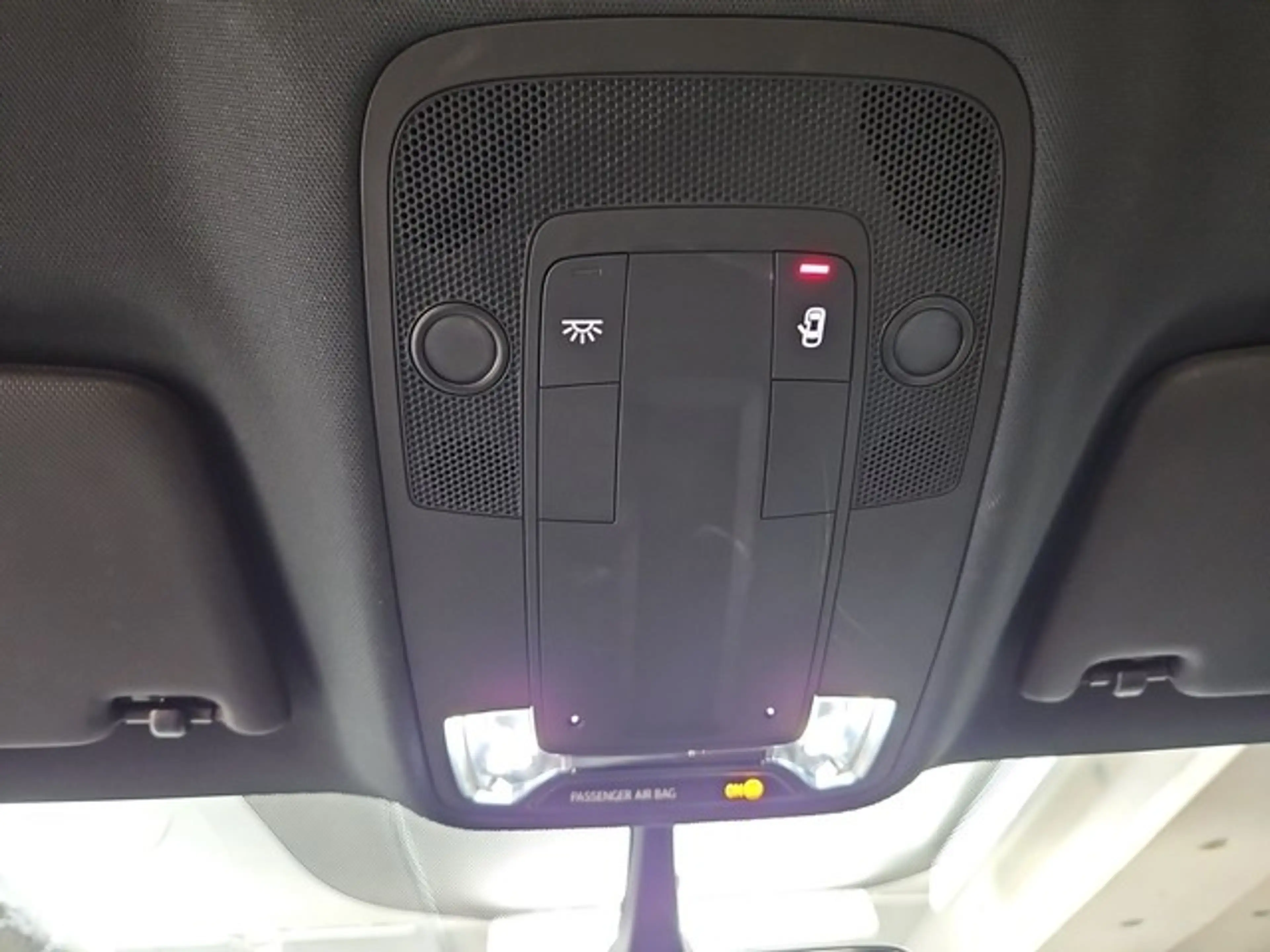 Audi SQ2 2.0TFSI quattro KAMERA NAVI EINPARKH SITZH — photo 7