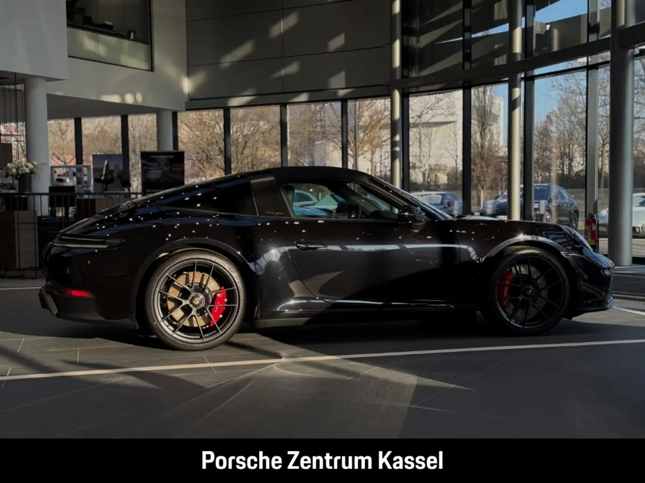 Porsche 992 911 Targa 4 GTS LED-Matrix HA-Lenkung BOSE 6