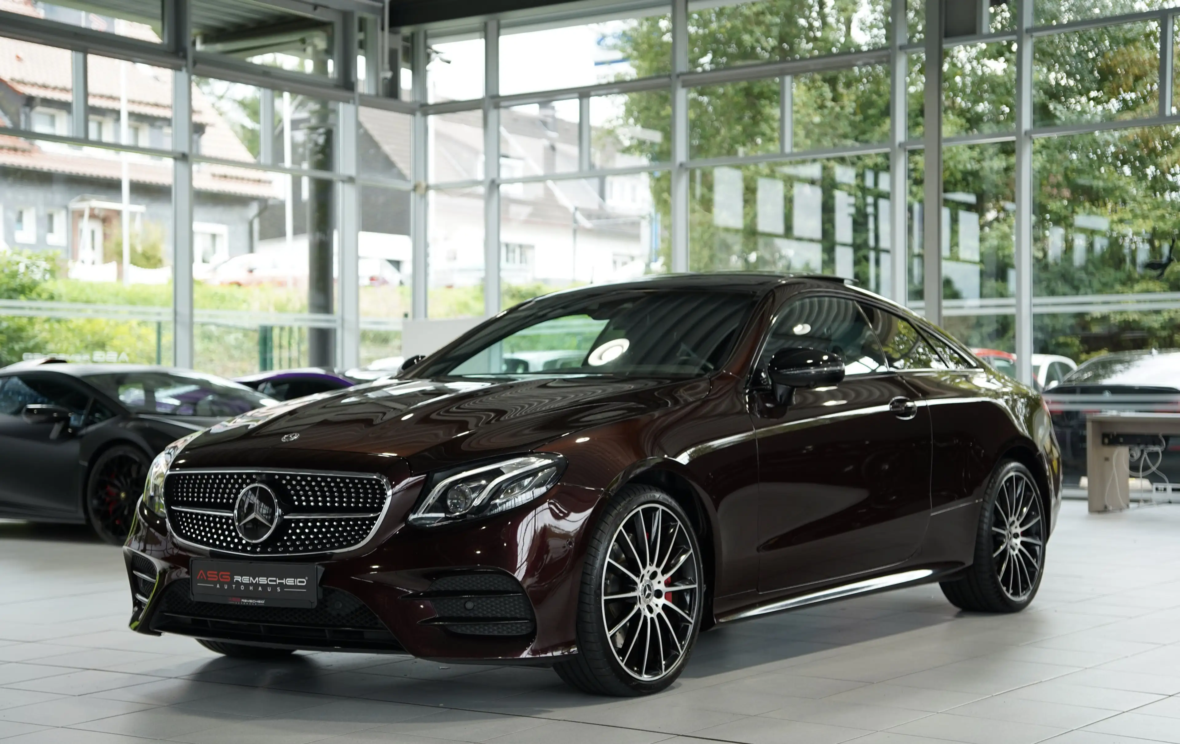 Mercedes-Benz E 450 4M Coupé AMG Line *20*BURM*H-UP*Pano*Wide — photo 5