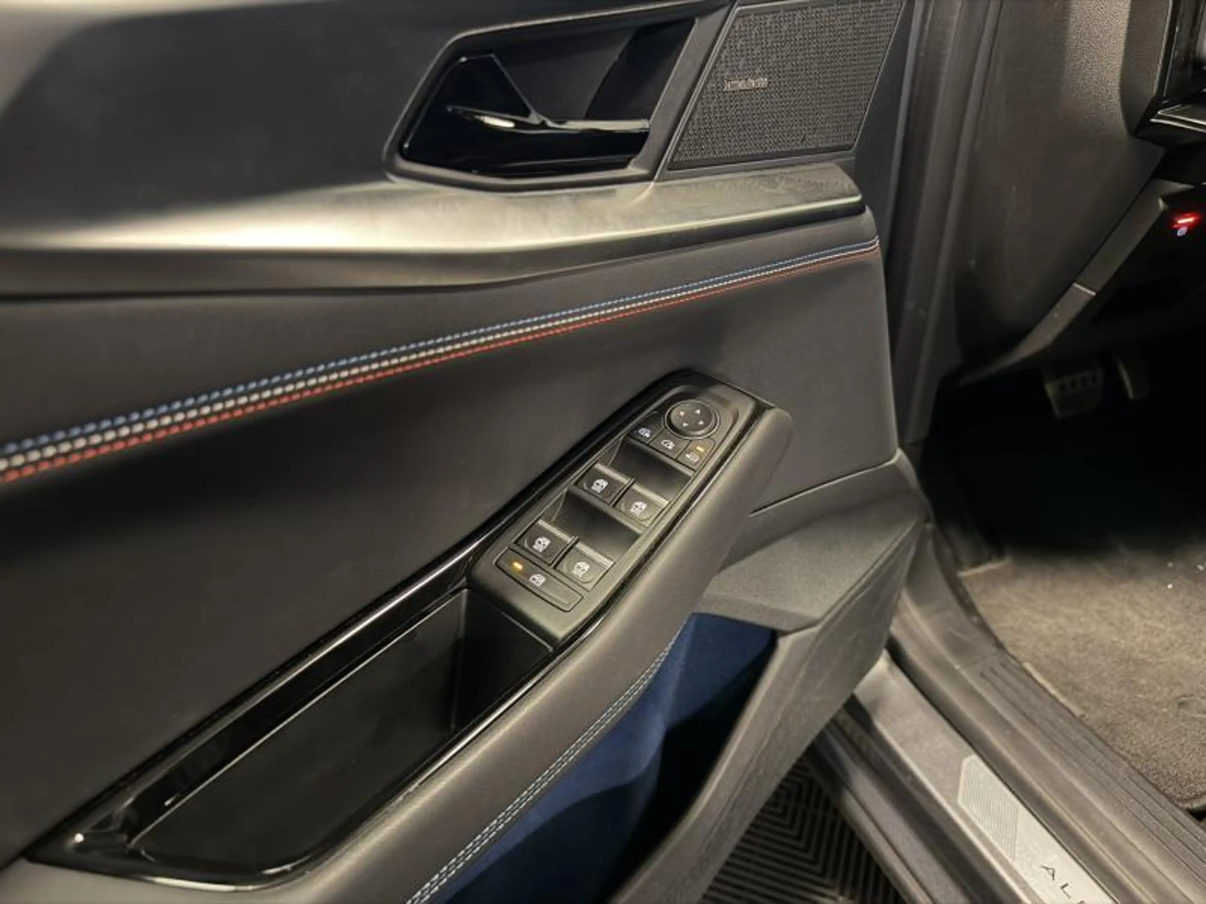 Renault Rafale 1.2E-TECH Full hybride 200cv Esprit Alpine Navi/Ca — photo 15