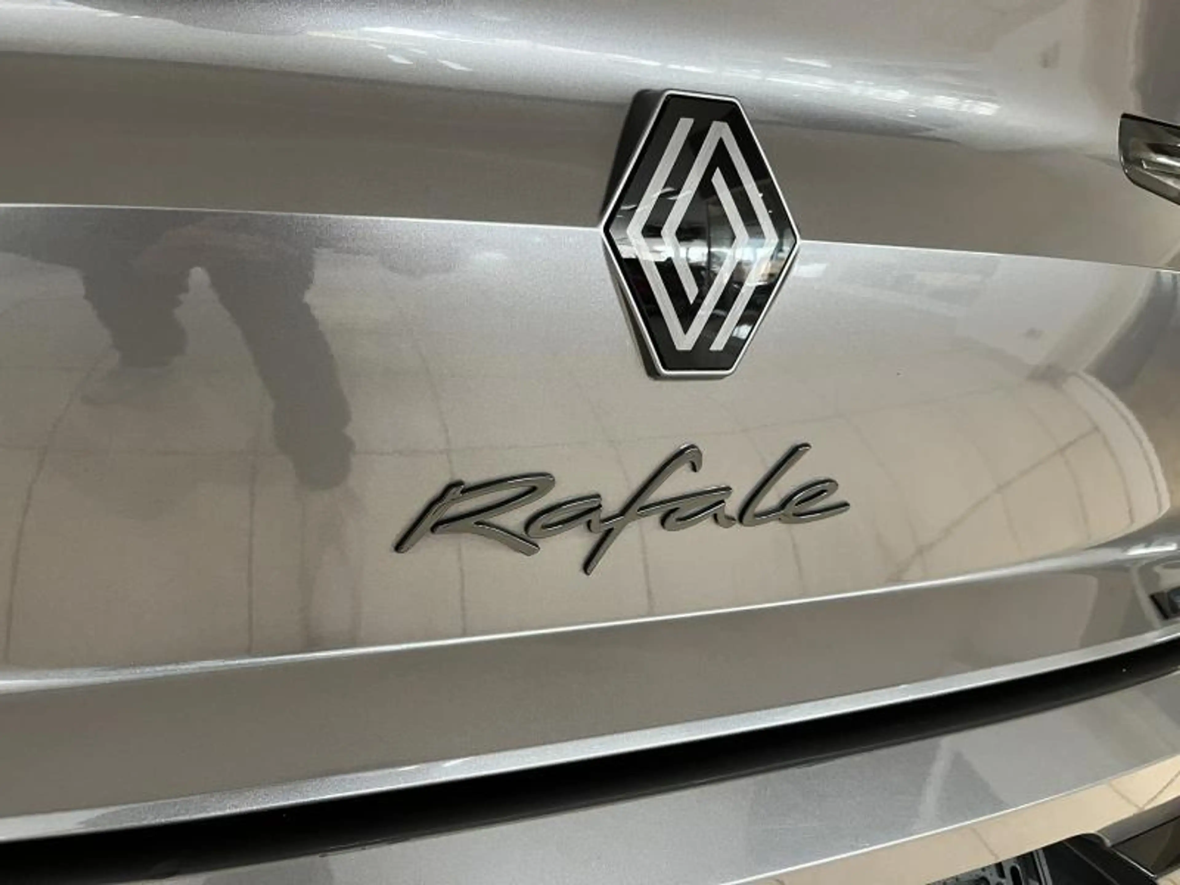 Renault Rafale 1.2E-TECH Full hybride 200cv Esprit Alpine Navi/Ca — photo 13