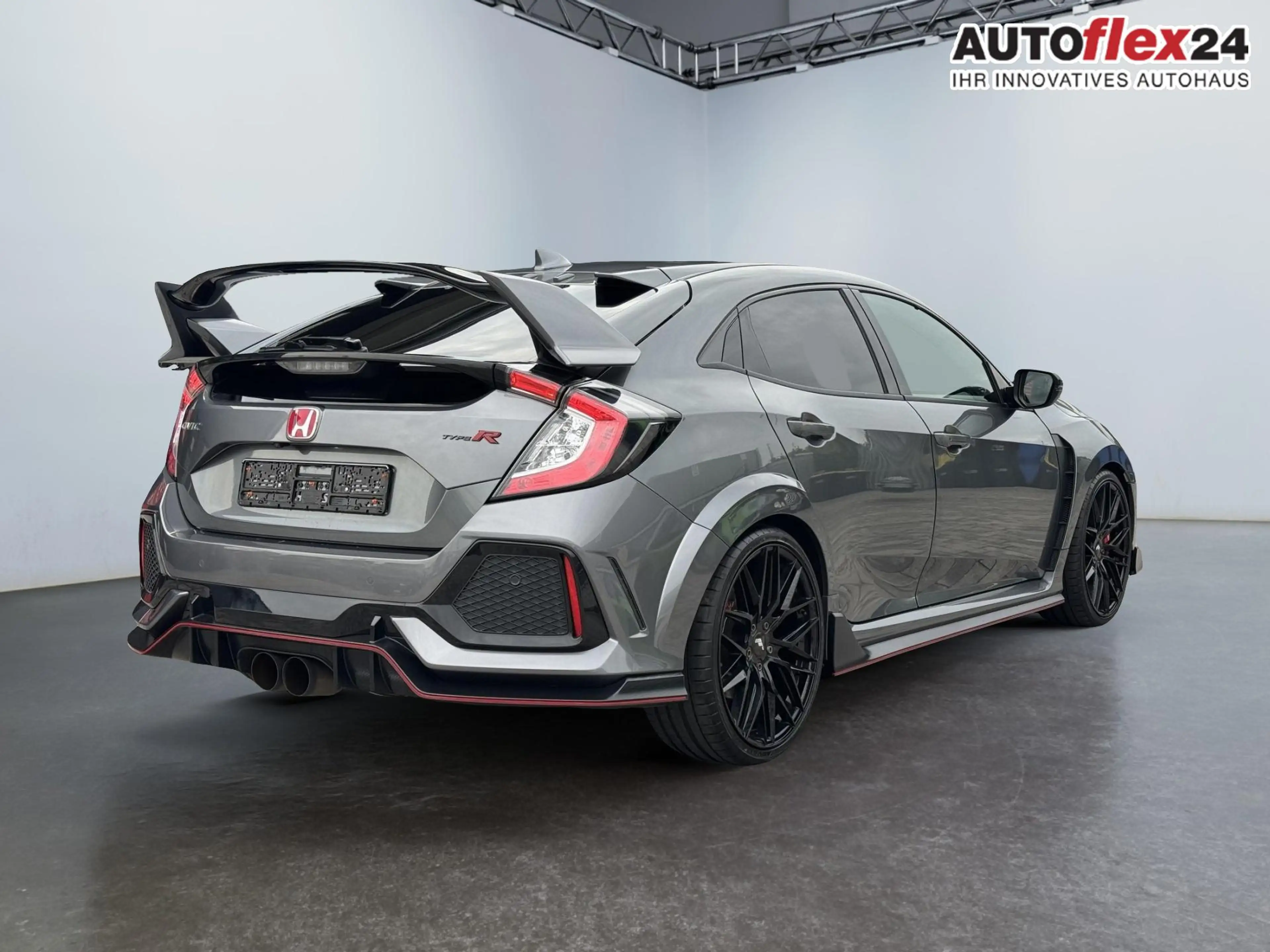 Honda Civic 2.0 i-VTEC Type R GT Navi SHZ 20 Zoll Apple 235... — photo 5