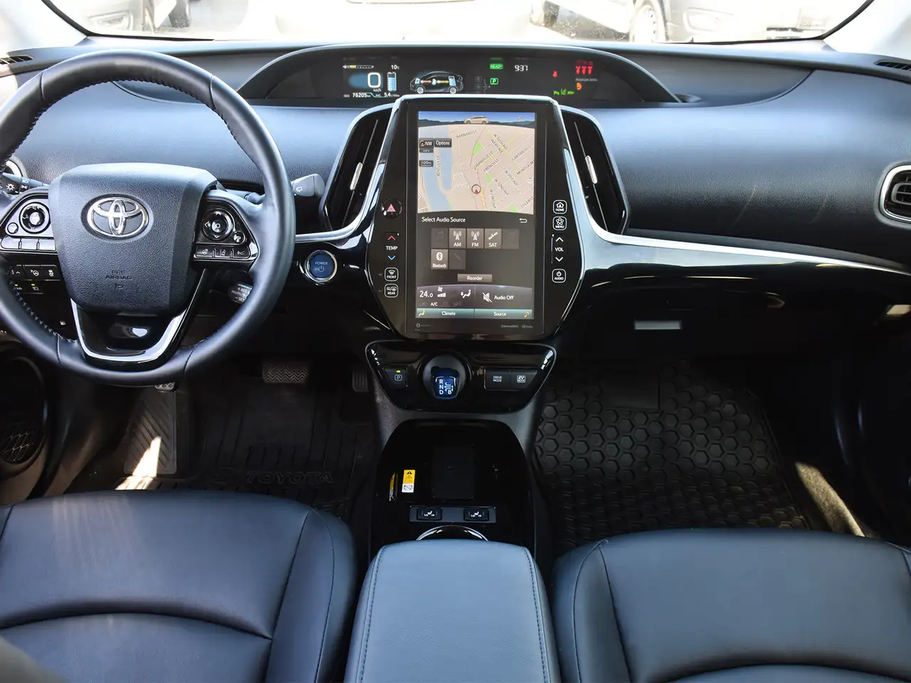 Toyota Prius снимка Toyota Prius